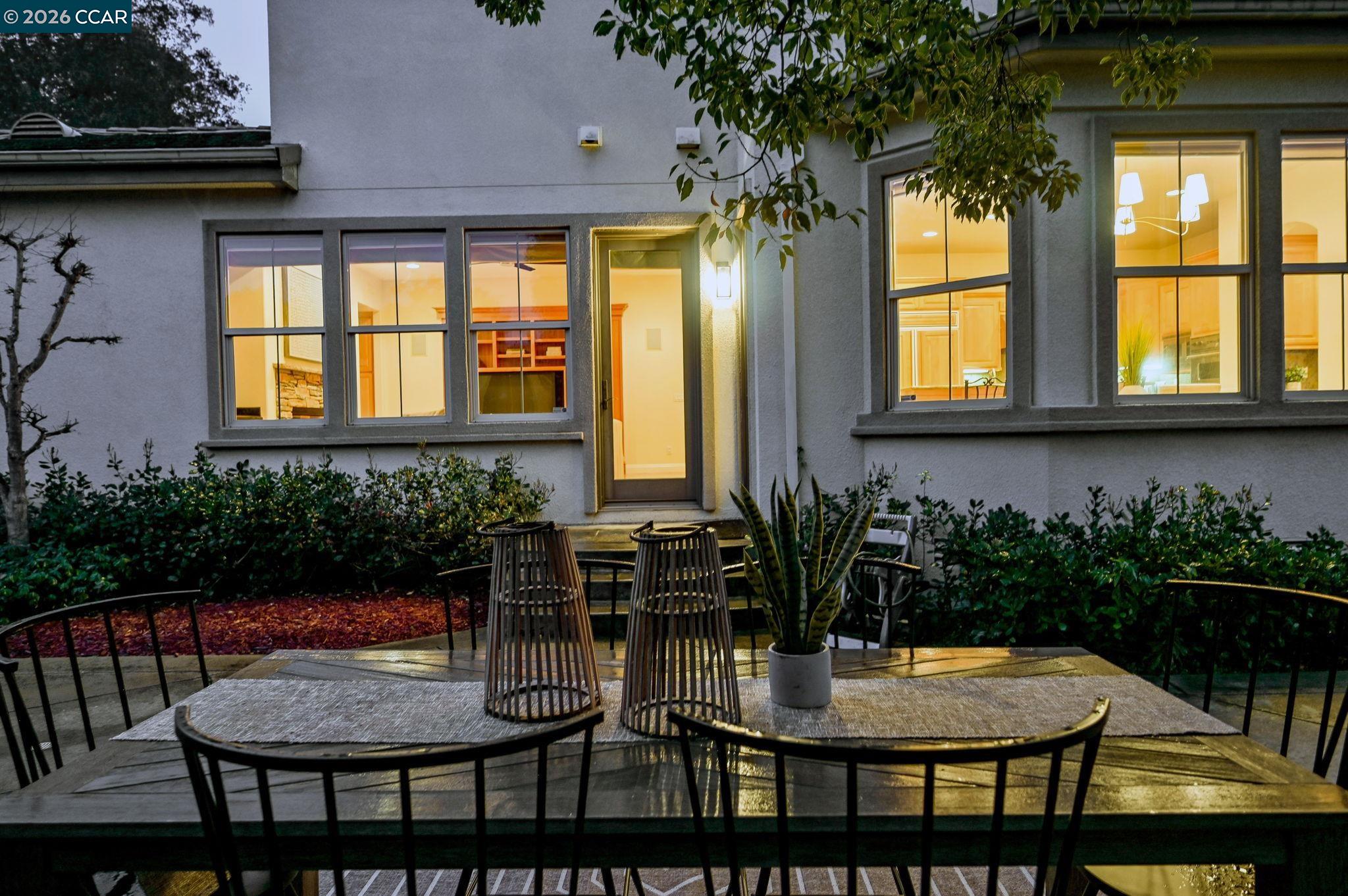 Detail Gallery Image 35 of 60 For 135 Diablo Ranch Court, Danville,  CA 94506 - 5 Beds | 5/1 Baths