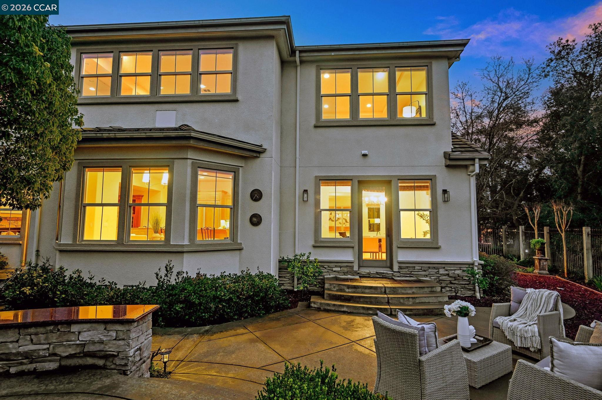 Detail Gallery Image 8 of 60 For 135 Diablo Ranch Court, Danville,  CA 94506 - 5 Beds | 5/1 Baths