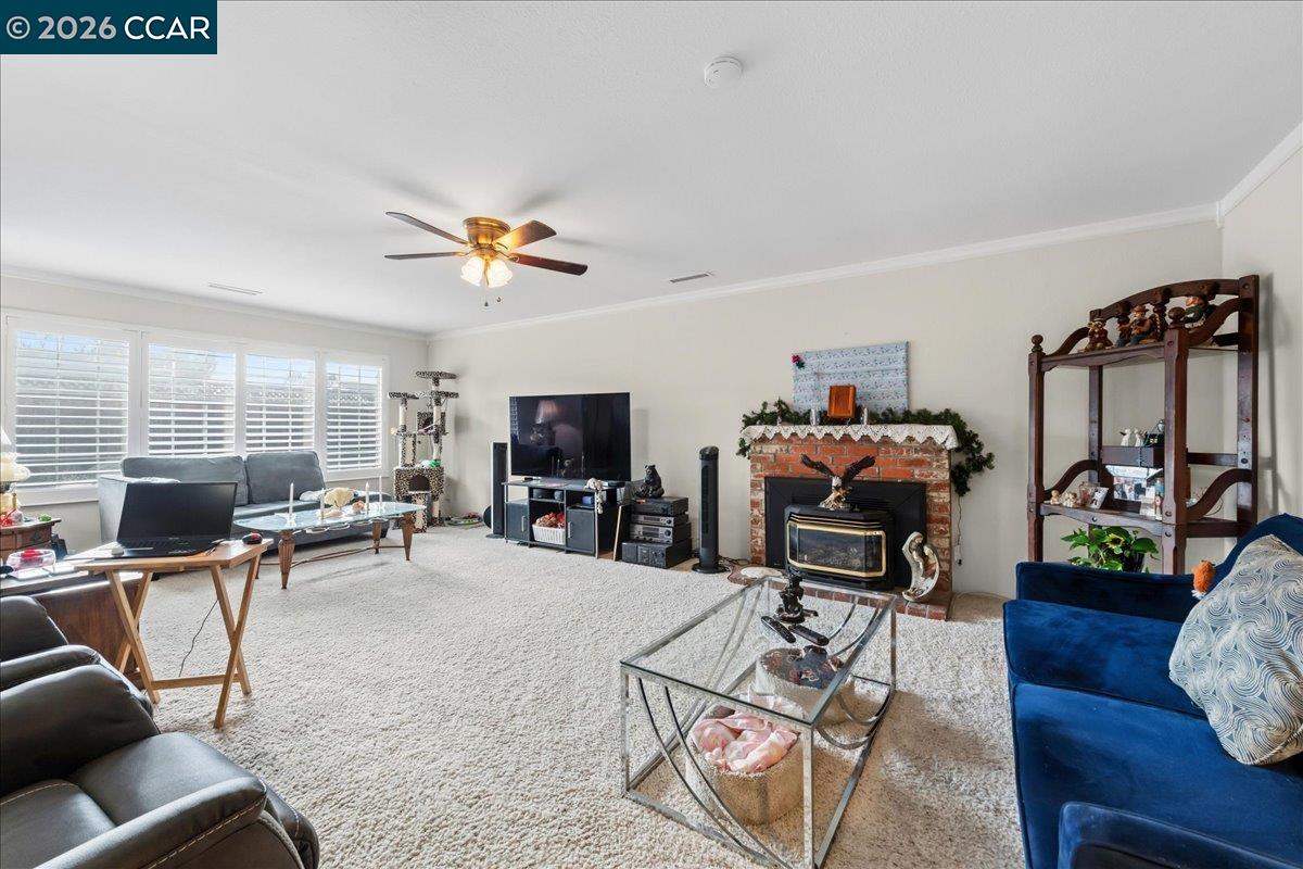 Detail Gallery Image 5 of 25 For 5833 Singing Hills Ave, Livermore,  CA 94551 - 3 Beds | 2 Baths