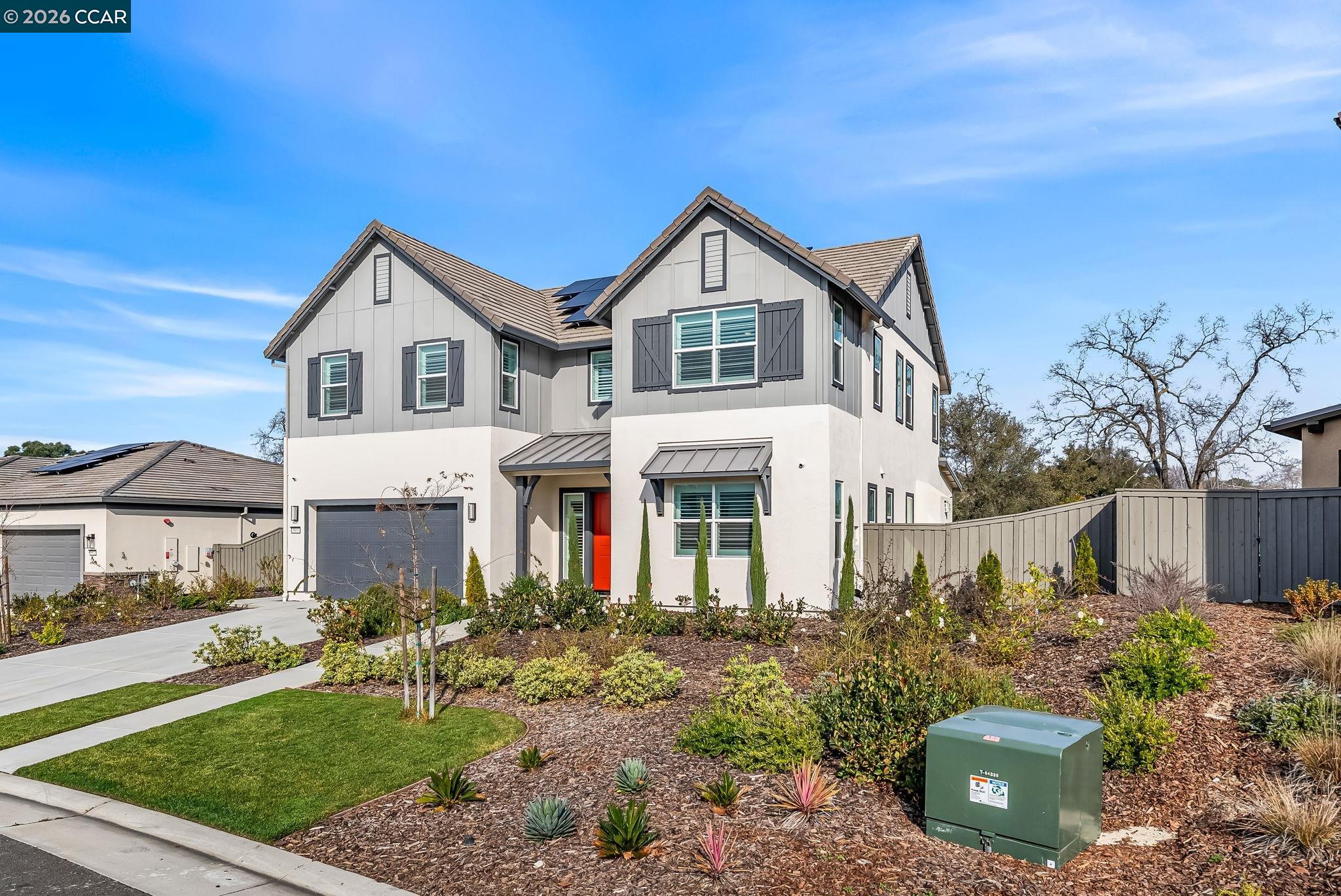 Detail Gallery Image 2 of 60 For 5853 Brookshire Dr, Rocklin,  CA 95677 - 4 Beds | 3 Baths