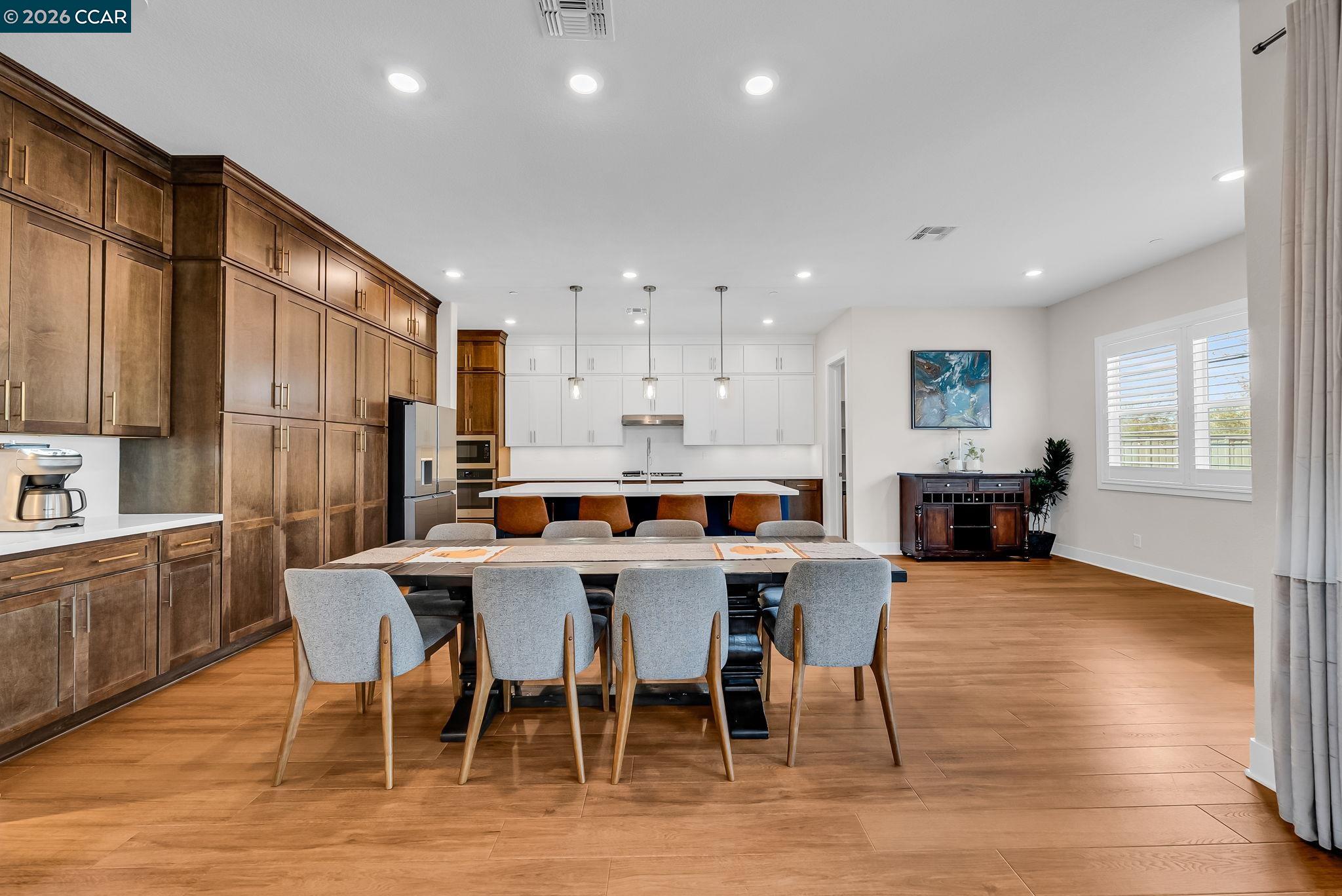 Detail Gallery Image 13 of 60 For 5853 Brookshire Dr, Rocklin,  CA 95677 - 4 Beds | 3 Baths