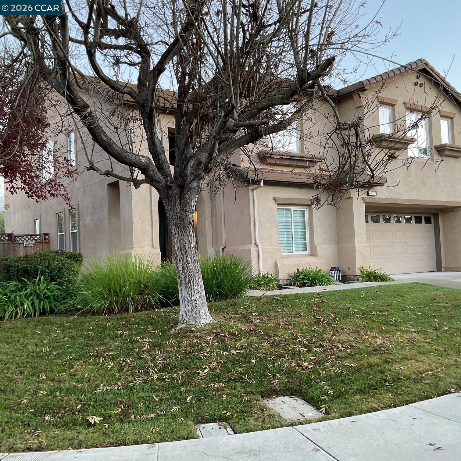 Detail Gallery Image 3 of 27 For 2096 Goldpine Way, Antioch,  CA 94509 - 5 Beds | 3 Baths