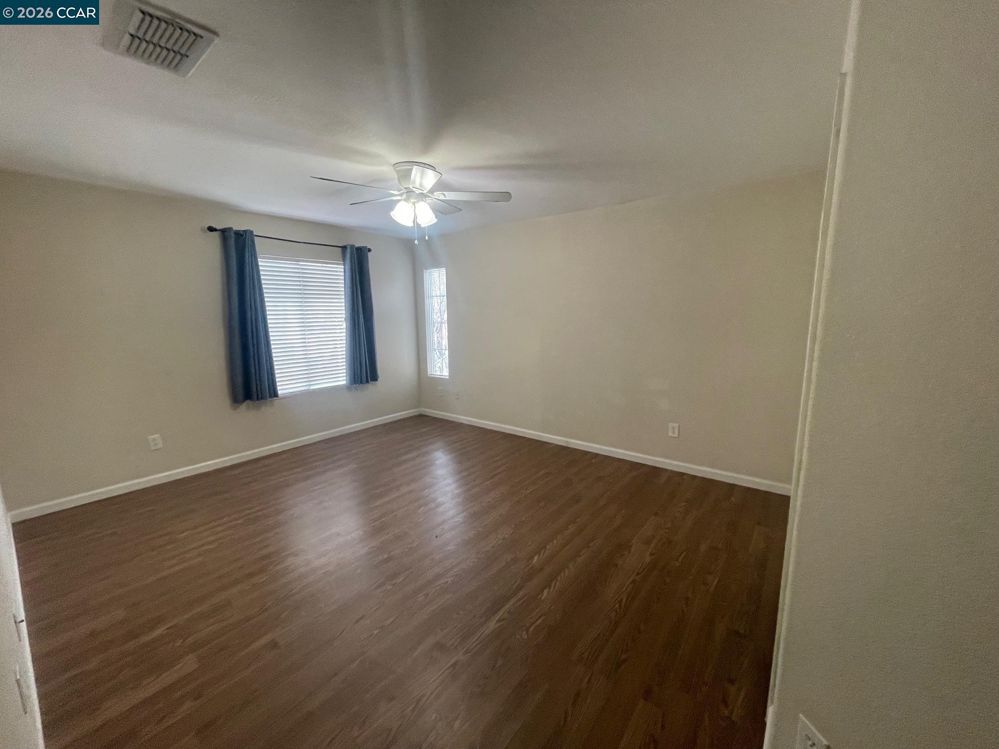 Detail Gallery Image 25 of 27 For 2096 Goldpine Way, Antioch,  CA 94509 - 5 Beds | 3 Baths