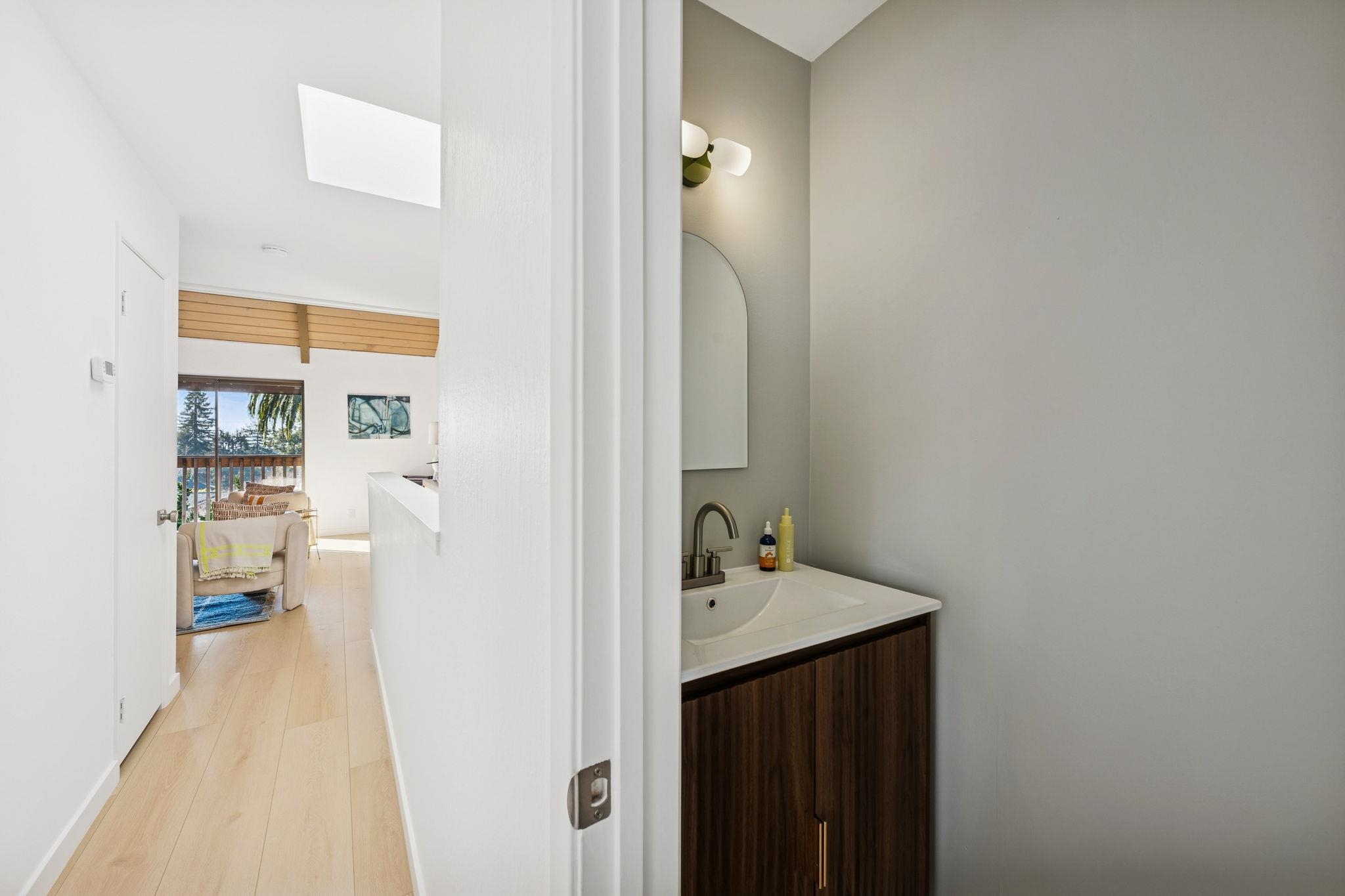 Detail Gallery Image 27 of 35 For 1372 Henry Street, Berkeley,  CA 94709-1929 - 2 Beds | 1/1 Baths