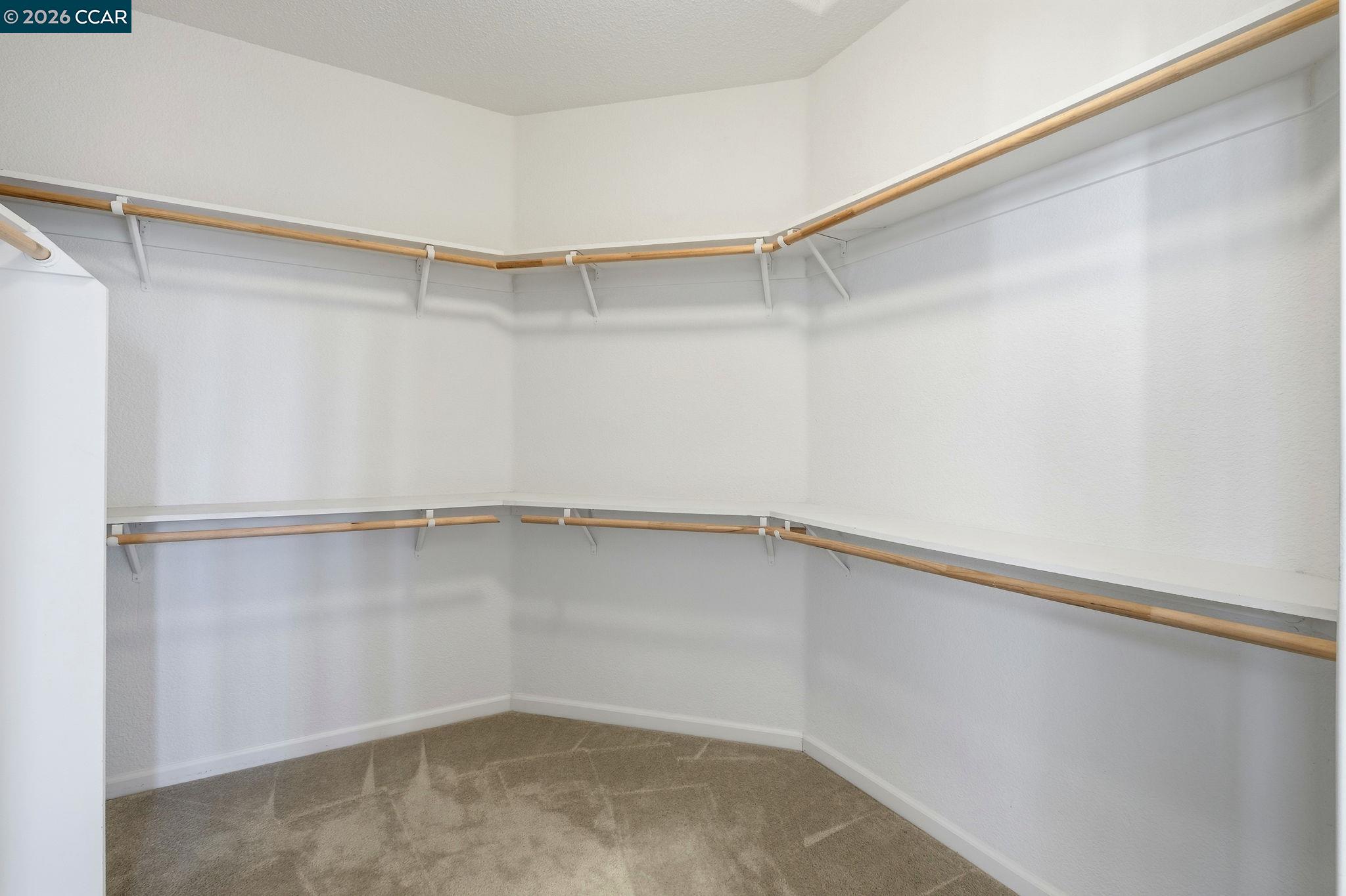 Detail Gallery Image 32 of 59 For 868 Deer Spring Cir, Concord,  CA 94521 - 5 Beds | 3/1 Baths