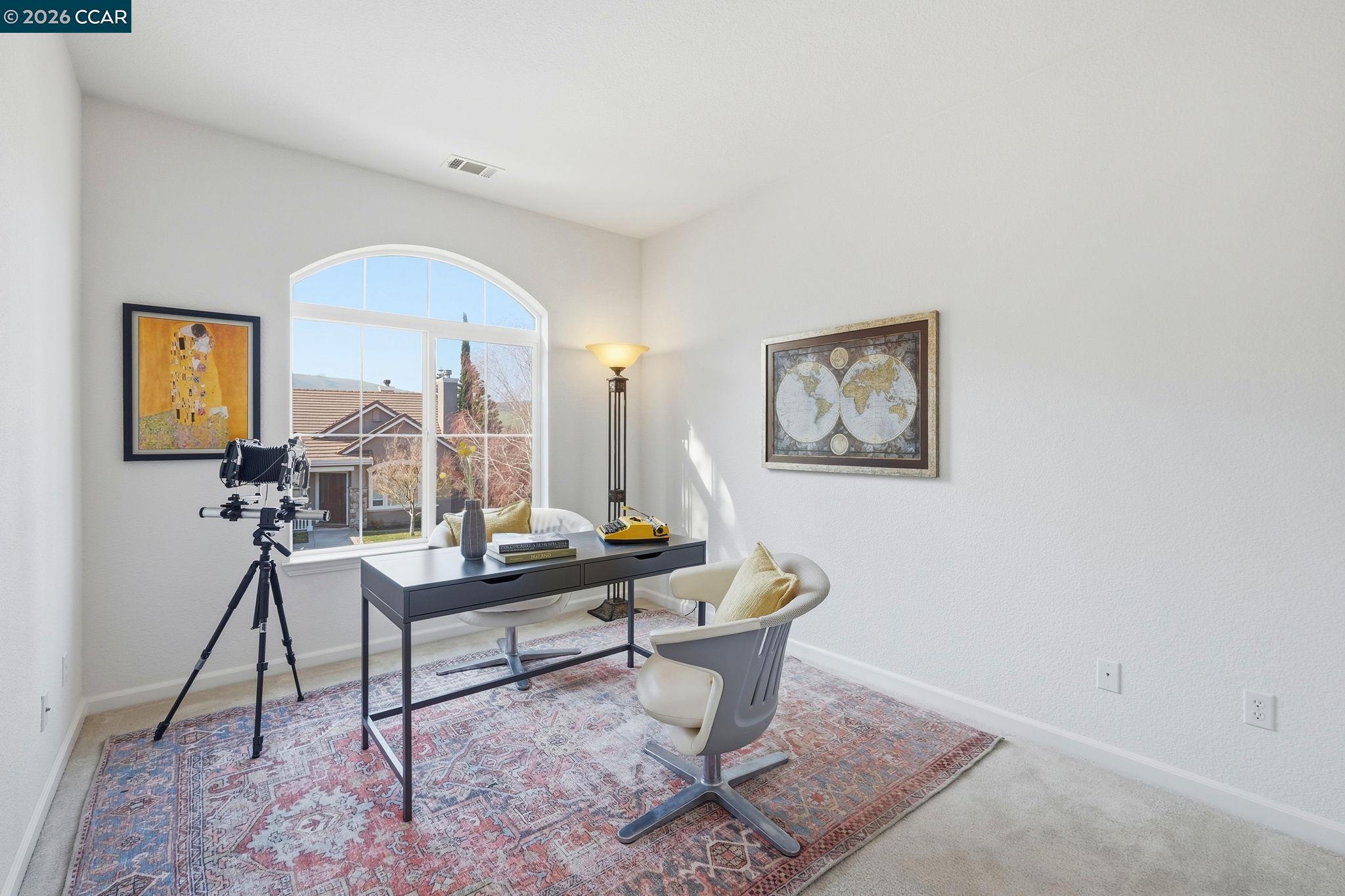 Detail Gallery Image 35 of 59 For 868 Deer Spring Cir, Concord,  CA 94521 - 5 Beds | 3/1 Baths