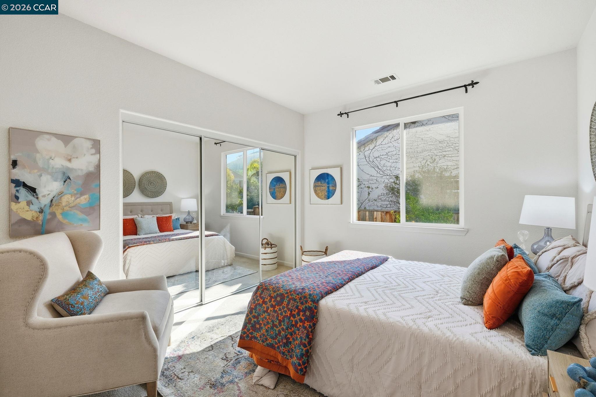 Detail Gallery Image 38 of 59 For 868 Deer Spring Cir, Concord,  CA 94521 - 5 Beds | 3/1 Baths