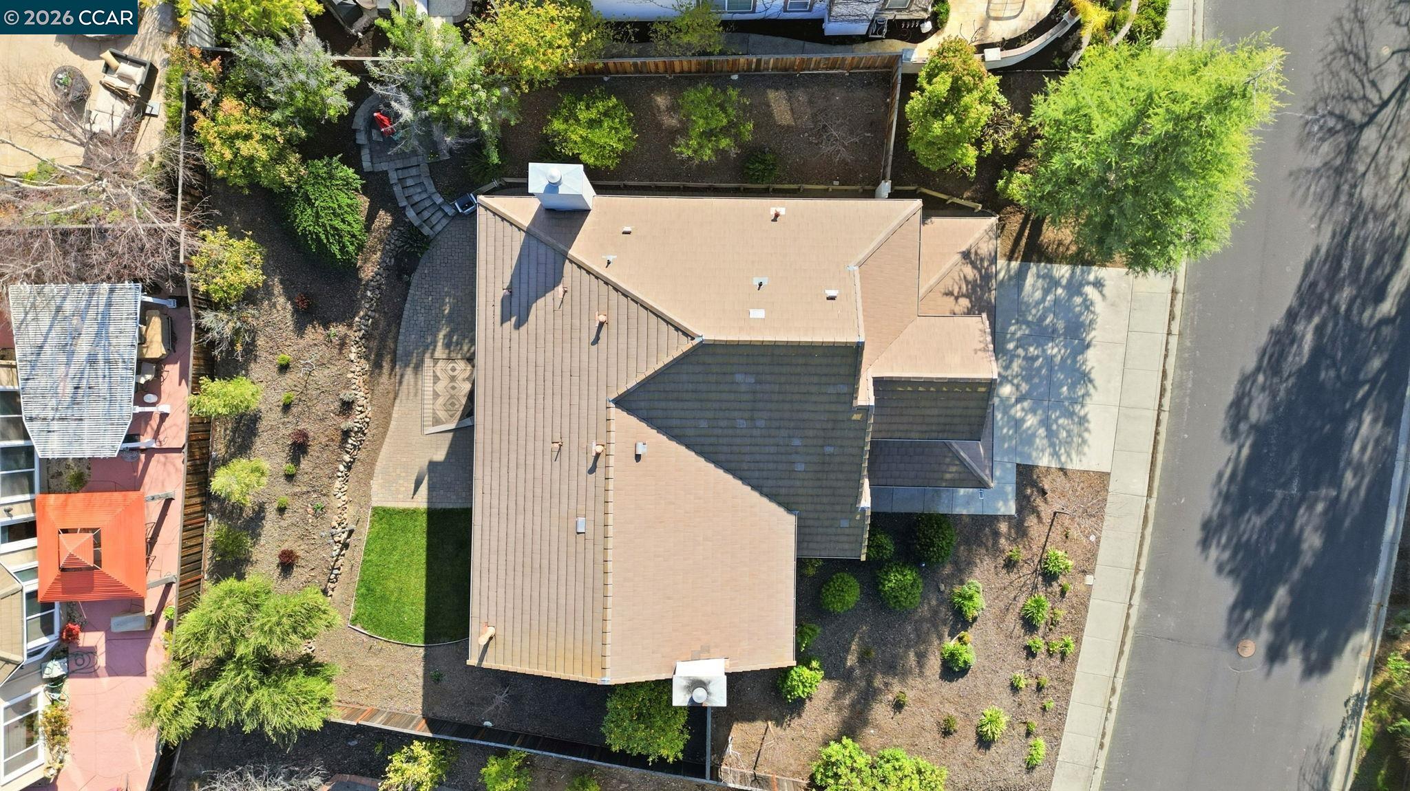 Detail Gallery Image 58 of 59 For 868 Deer Spring Cir, Concord,  CA 94521 - 5 Beds | 3/1 Baths