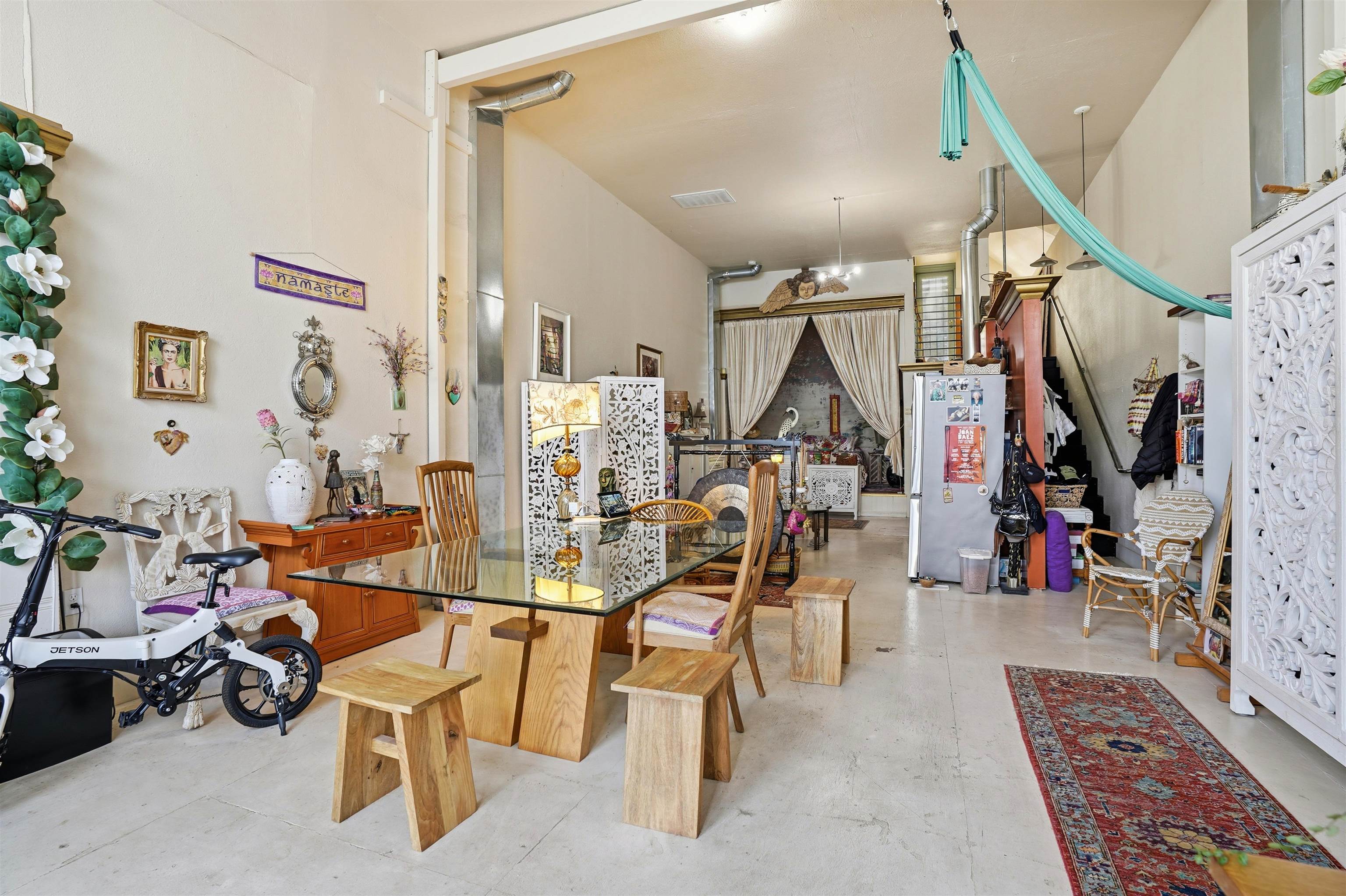 Detail Gallery Image 8 of 46 For 733 Loring Ave, Crockett,  CA 94525-1235 - – Beds | – Baths