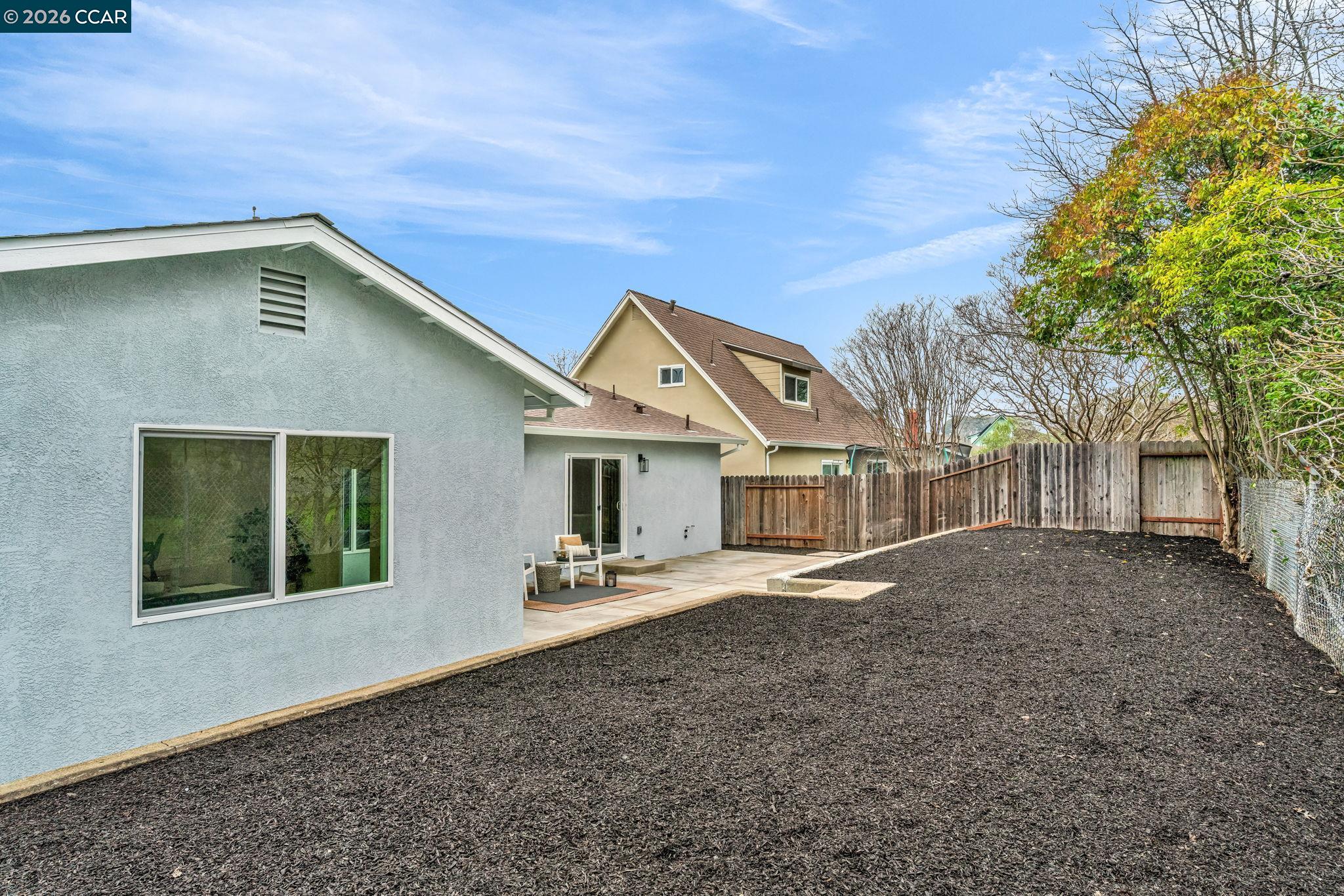 Detail Gallery Image 33 of 37 For 1866 Elkwood Dr, Concord,  CA 94519 - 3 Beds | 2 Baths