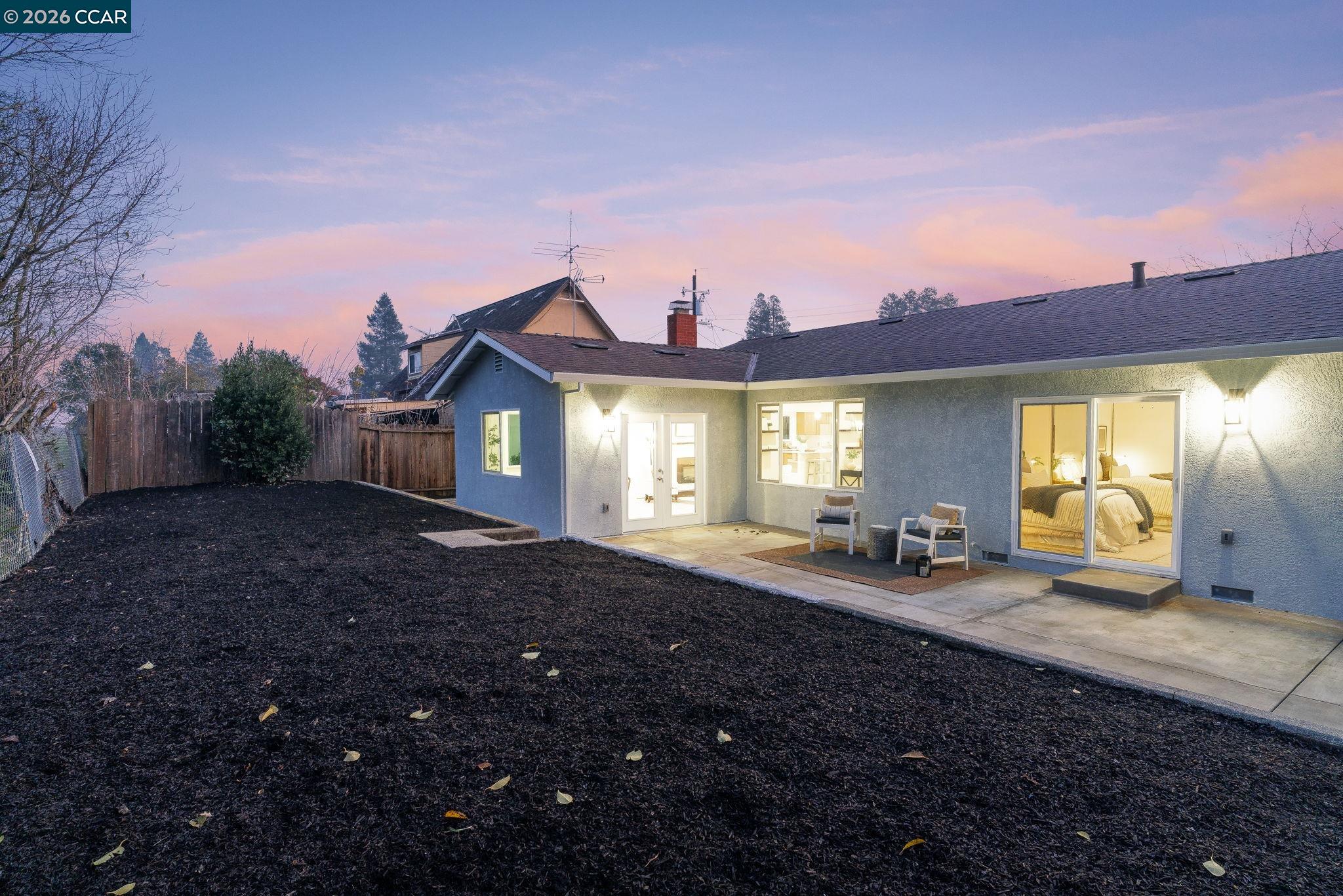 Detail Gallery Image 36 of 37 For 1866 Elkwood Dr, Concord,  CA 94519 - 3 Beds | 2 Baths