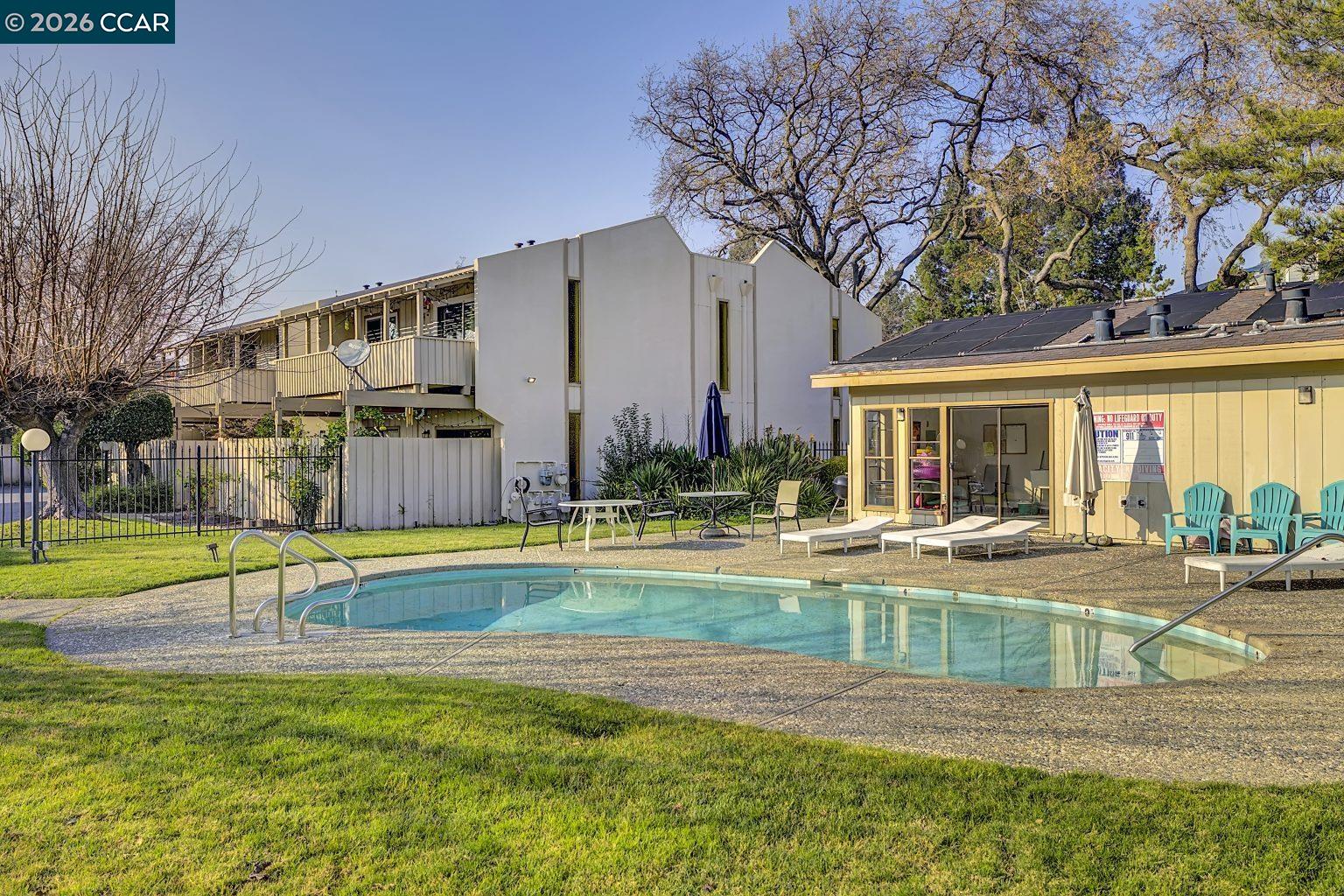 Detail Gallery Image 43 of 44 For 2650 Jones Rd #14,  Walnut Creek,  CA 94597 - 3 Beds | 2 Baths