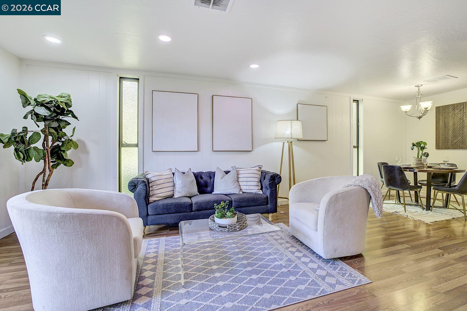 Photo #7: 41121984 Listing: Photo #7