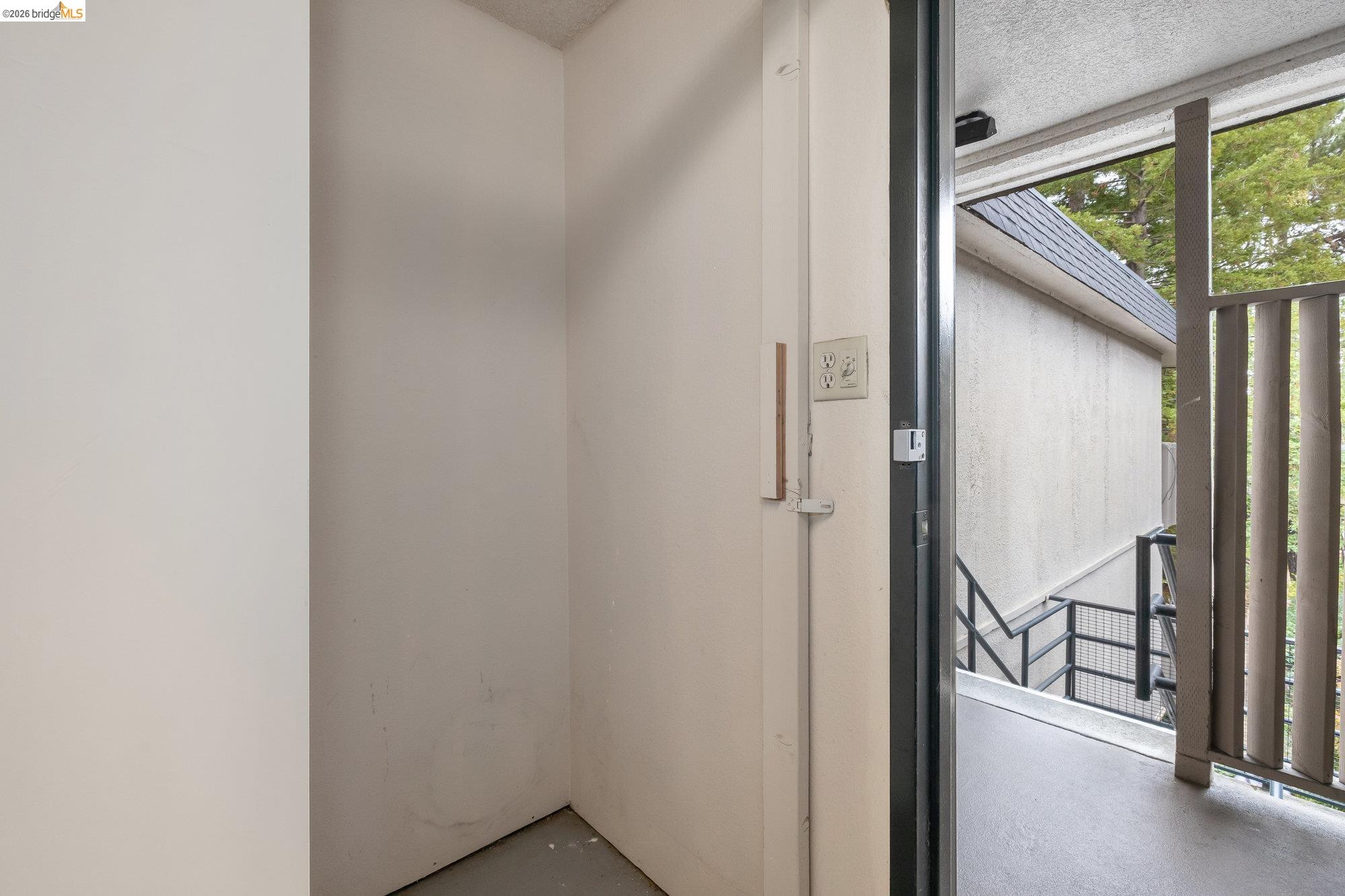 Detail Gallery Image 29 of 54 For 1332 Shelter Creek Ln, San Bruno,  CA 94066 - 0 Beds | 1 Baths