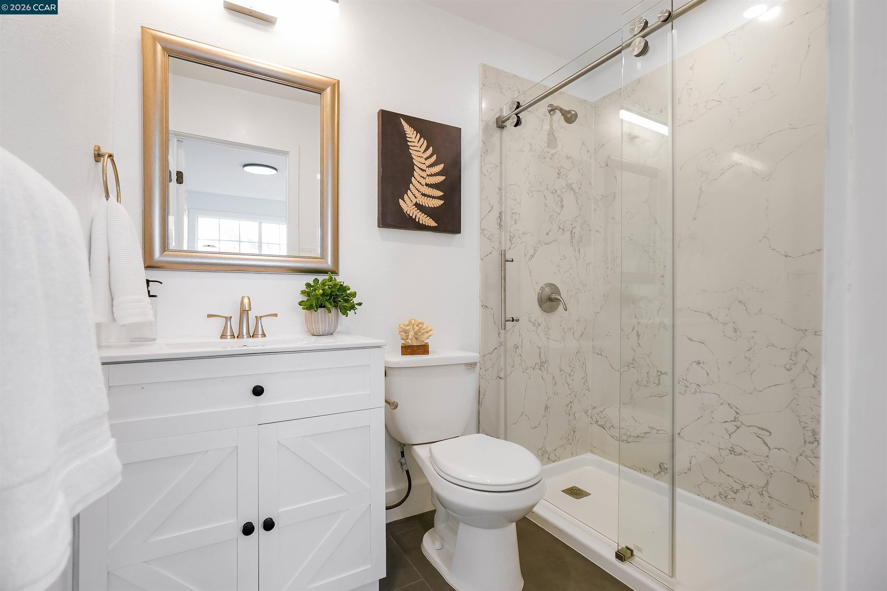 Detail Gallery Image 38 of 60 For 2412 Alamo St, Pinole,  CA 94564 - 3 Beds | 2 Baths