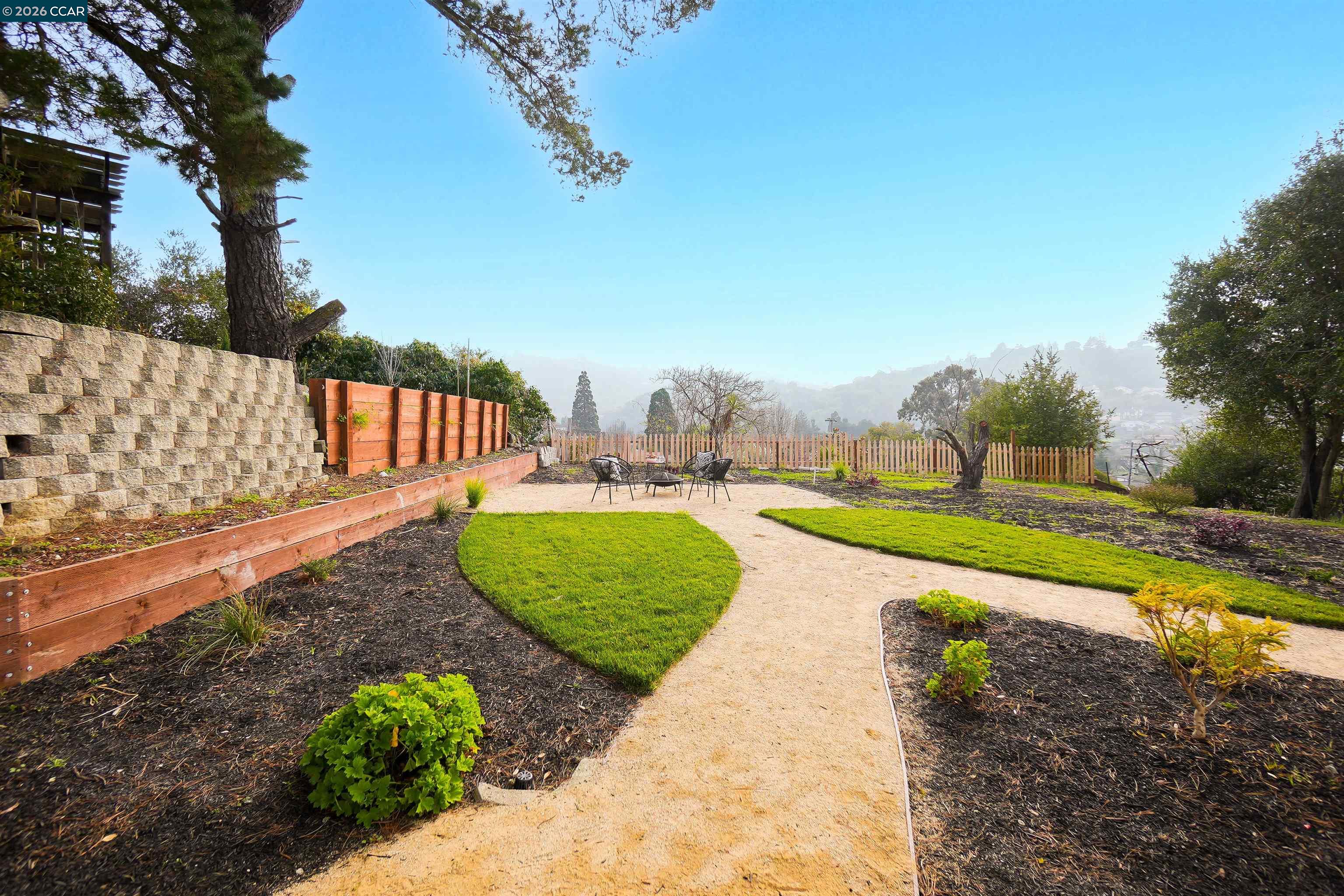 Detail Gallery Image 41 of 60 For 2412 Alamo St, Pinole,  CA 94564 - 3 Beds | 2 Baths