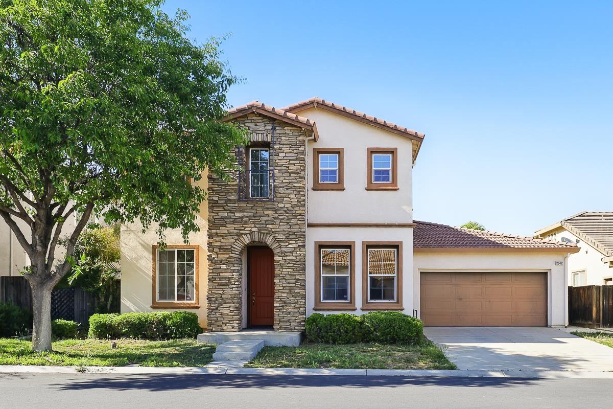 Detail Gallery Image 2 of 60 For 2342 Winchester Loop, Discovery Bay,  CA 94505 - 4 Beds | 3 Baths