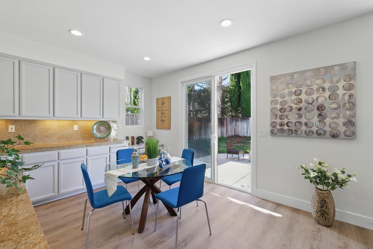 Detail Gallery Image 21 of 60 For 2342 Winchester Loop, Discovery Bay,  CA 94505 - 4 Beds | 3 Baths