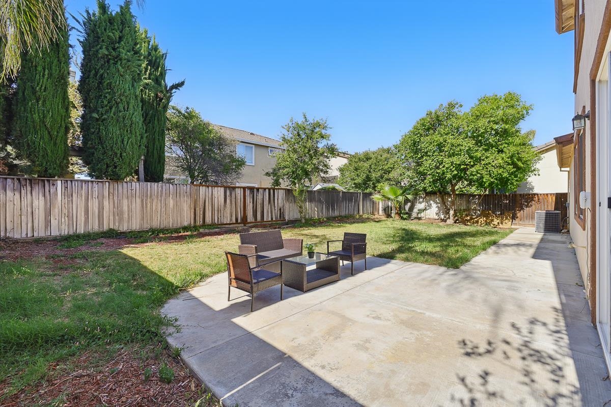 Detail Gallery Image 49 of 60 For 2342 Winchester Loop, Discovery Bay,  CA 94505 - 4 Beds | 3 Baths