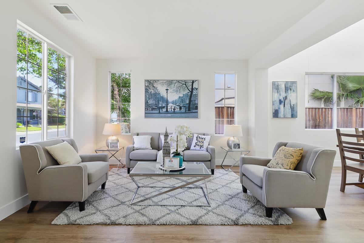 Detail Gallery Image 6 of 60 For 2342 Winchester Loop, Discovery Bay,  CA 94505 - 4 Beds | 3 Baths