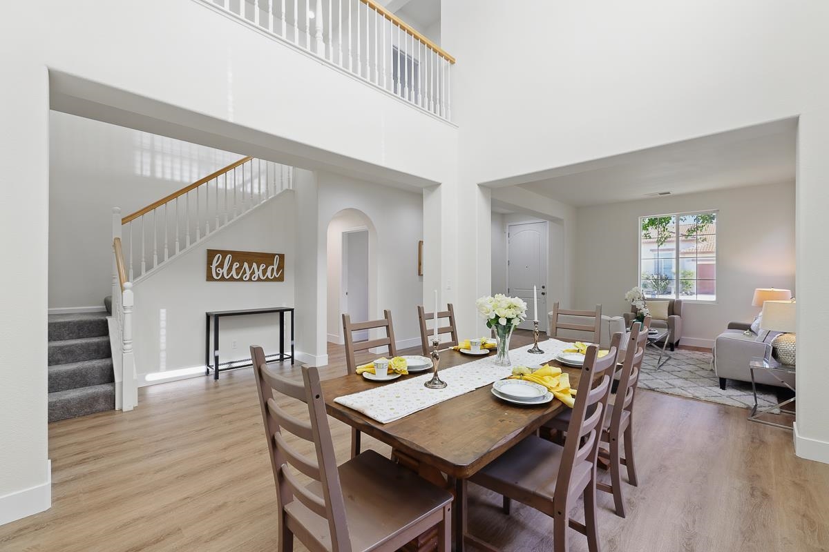 Detail Gallery Image 10 of 60 For 2342 Winchester Loop, Discovery Bay,  CA 94505 - 4 Beds | 3 Baths