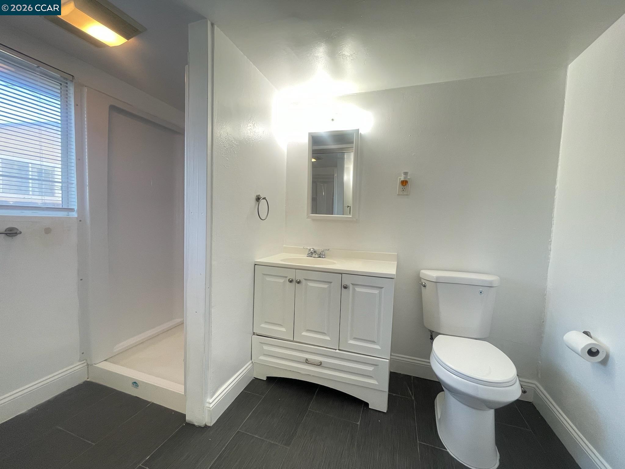 Detail Gallery Image 12 of 15 For 723a Florida St, Vallejo,  CA 94590 - 1 Beds | 1 Baths