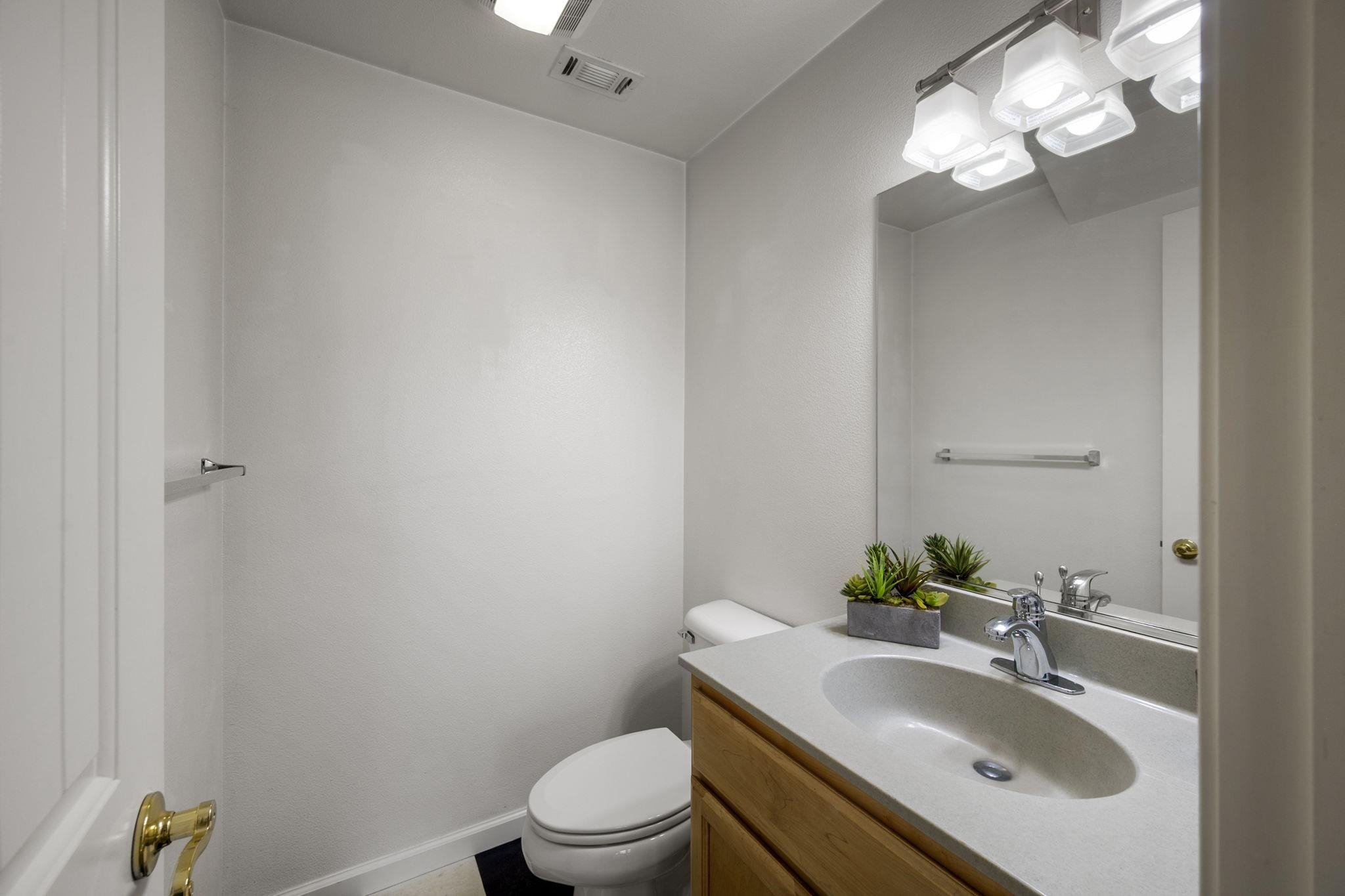 Detail Gallery Image 23 of 40 For 343 Fieldstone Drive, Murphys,  CA 95247 - 2 Beds | 3/1 Baths