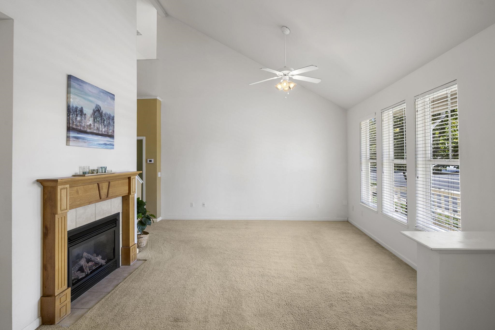 Detail Gallery Image 9 of 40 For 343 Fieldstone Drive, Murphys,  CA 95247 - 2 Beds | 3/1 Baths