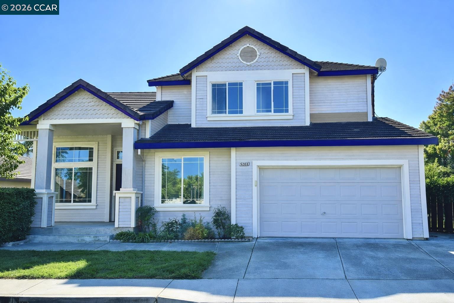 Front Image Thumbnail for CC41122010