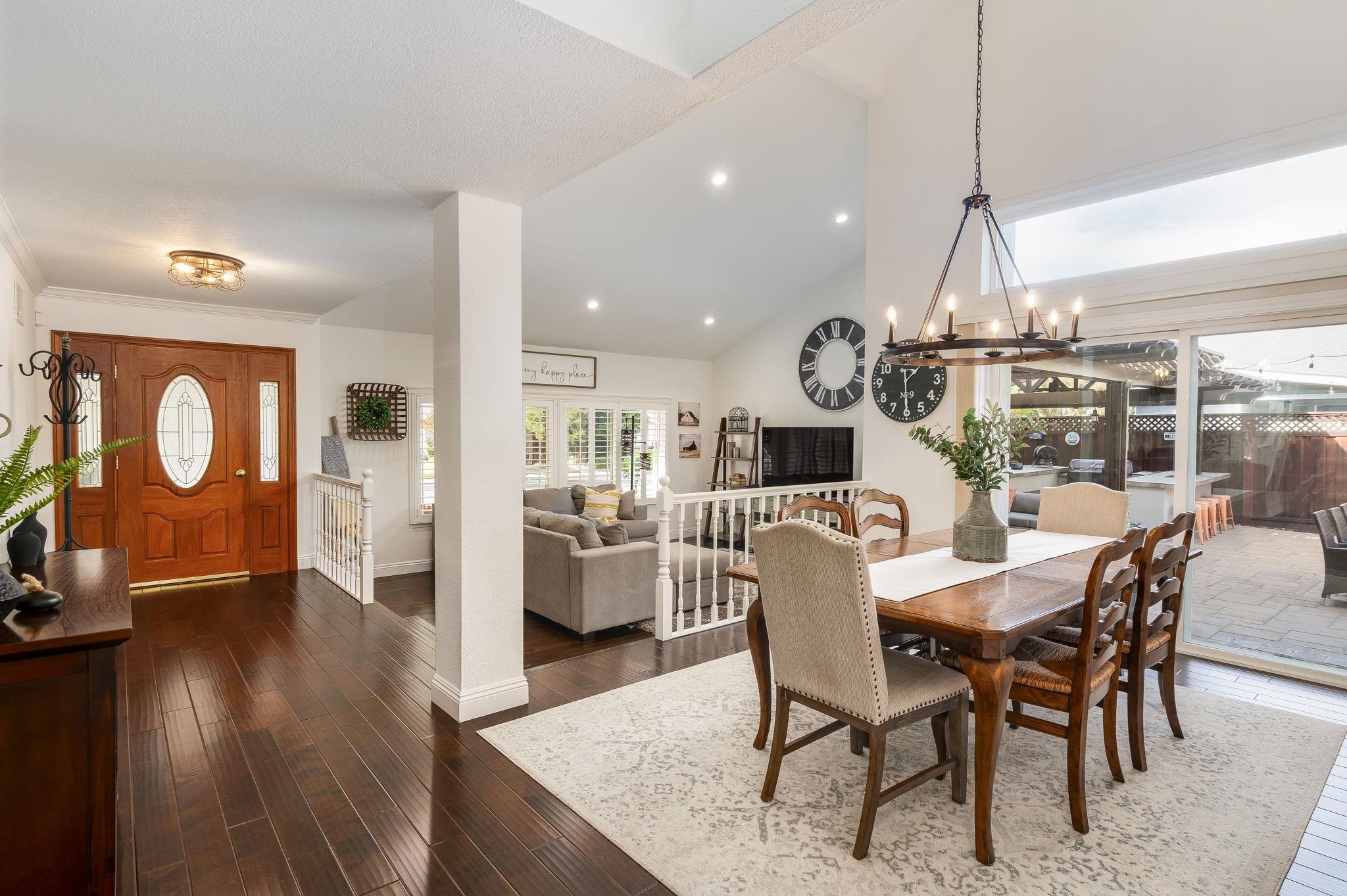 Detail Gallery Image 12 of 59 For 5950 via Del Cielo, Pleasanton,  CA 94566 - 4 Beds | 3 Baths