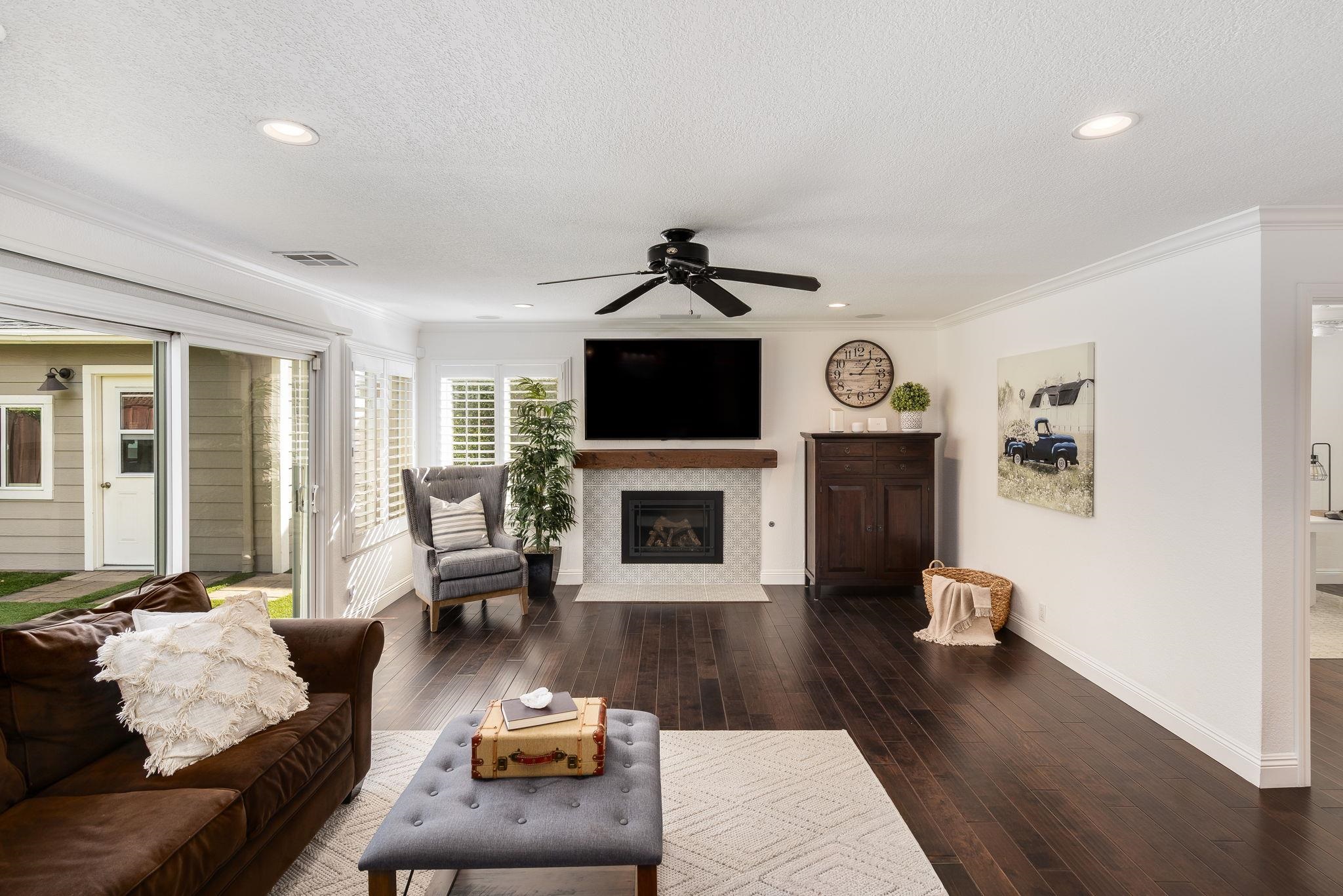 Detail Gallery Image 24 of 59 For 5950 via Del Cielo, Pleasanton,  CA 94566 - 4 Beds | 3 Baths