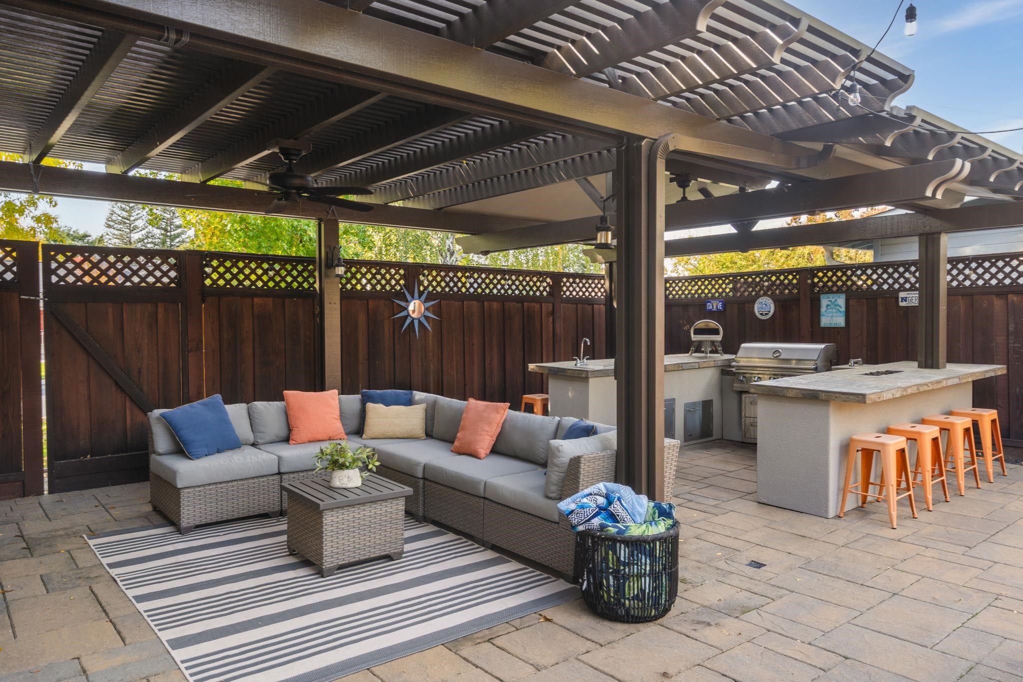 Detail Gallery Image 47 of 59 For 5950 via Del Cielo, Pleasanton,  CA 94566 - 4 Beds | 3 Baths