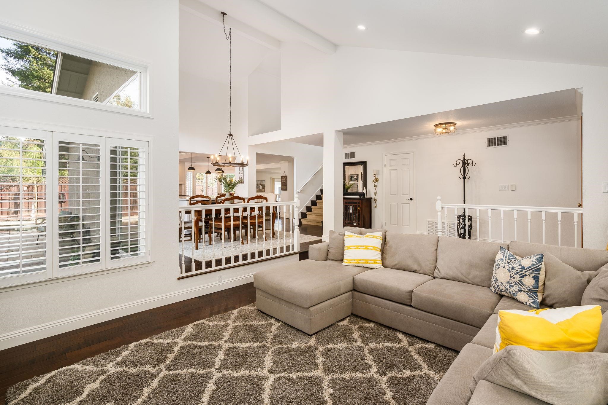 Detail Gallery Image 10 of 59 For 5950 via Del Cielo, Pleasanton,  CA 94566 - 4 Beds | 3 Baths