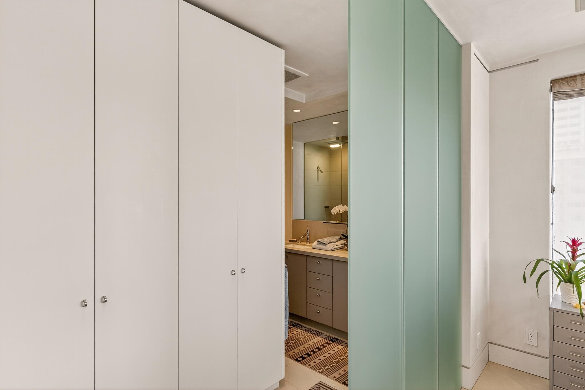 Detail Gallery Image 32 of 51 For 177 19th St 10e,  Oakland,  CA 94612 - 2 Beds | 2 Baths