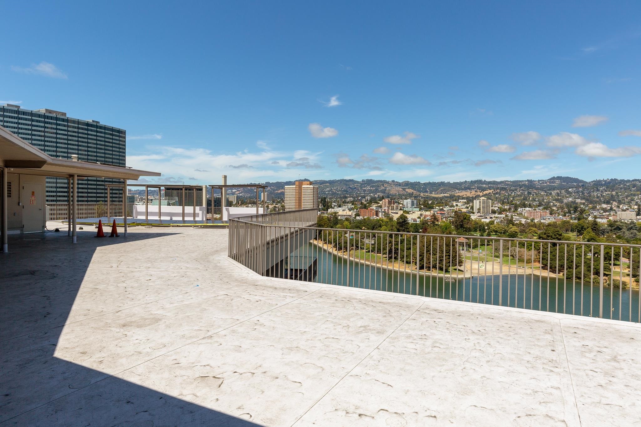 Detail Gallery Image 50 of 51 For 177 19th St 10e,  Oakland,  CA 94612 - 2 Beds | 2 Baths