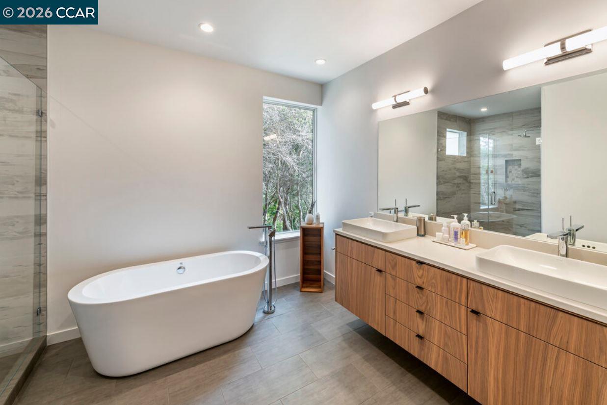 Detail Gallery Image 14 of 25 For 1110 Sterling Ave, Berkeley,  CA 94708 - – Beds | – Baths