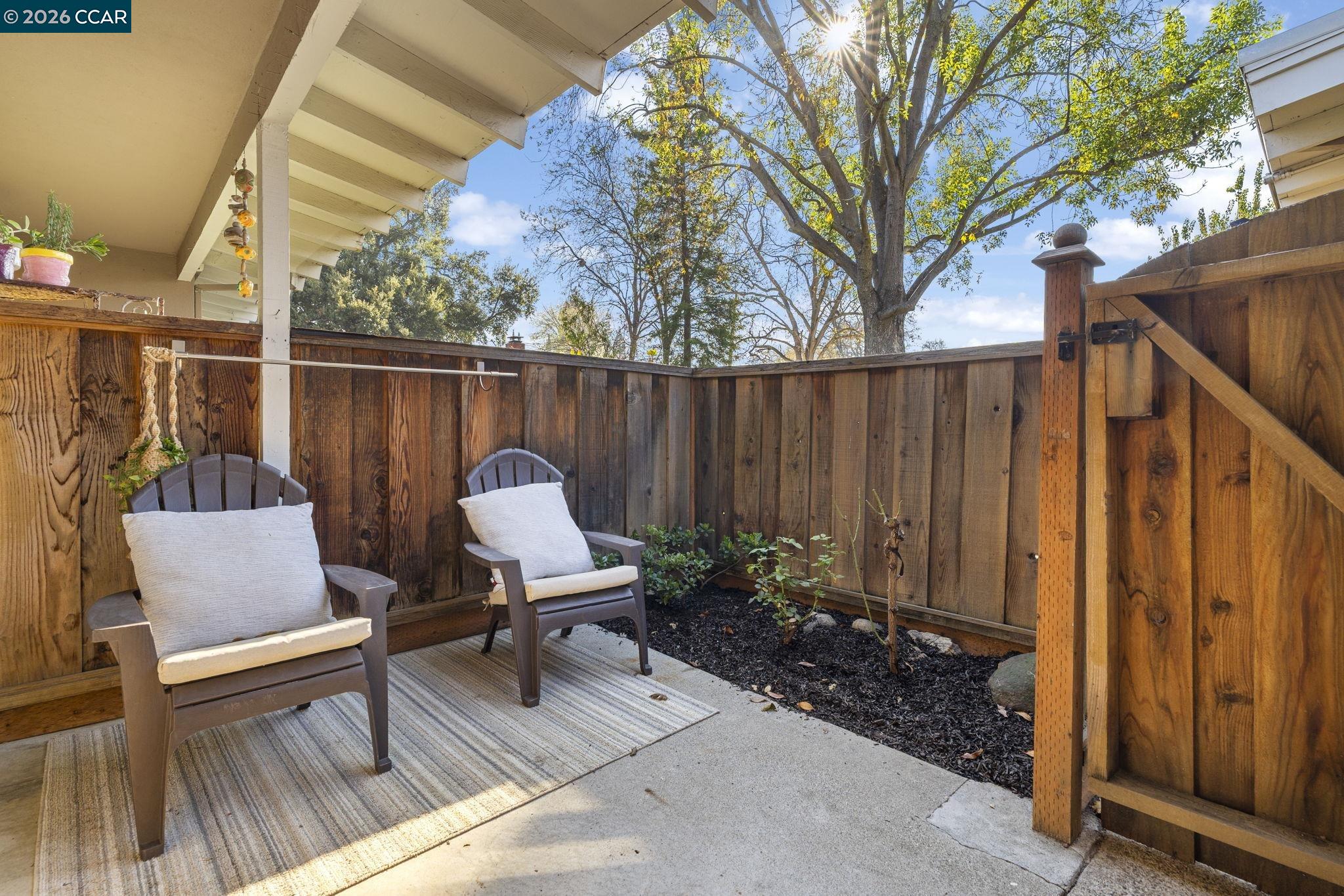 Detail Gallery Image 2 of 36 For 1919 Ygnacio Valley Rd #93,  Walnut Creek,  CA 94598 - 2 Beds | 1/1 Baths