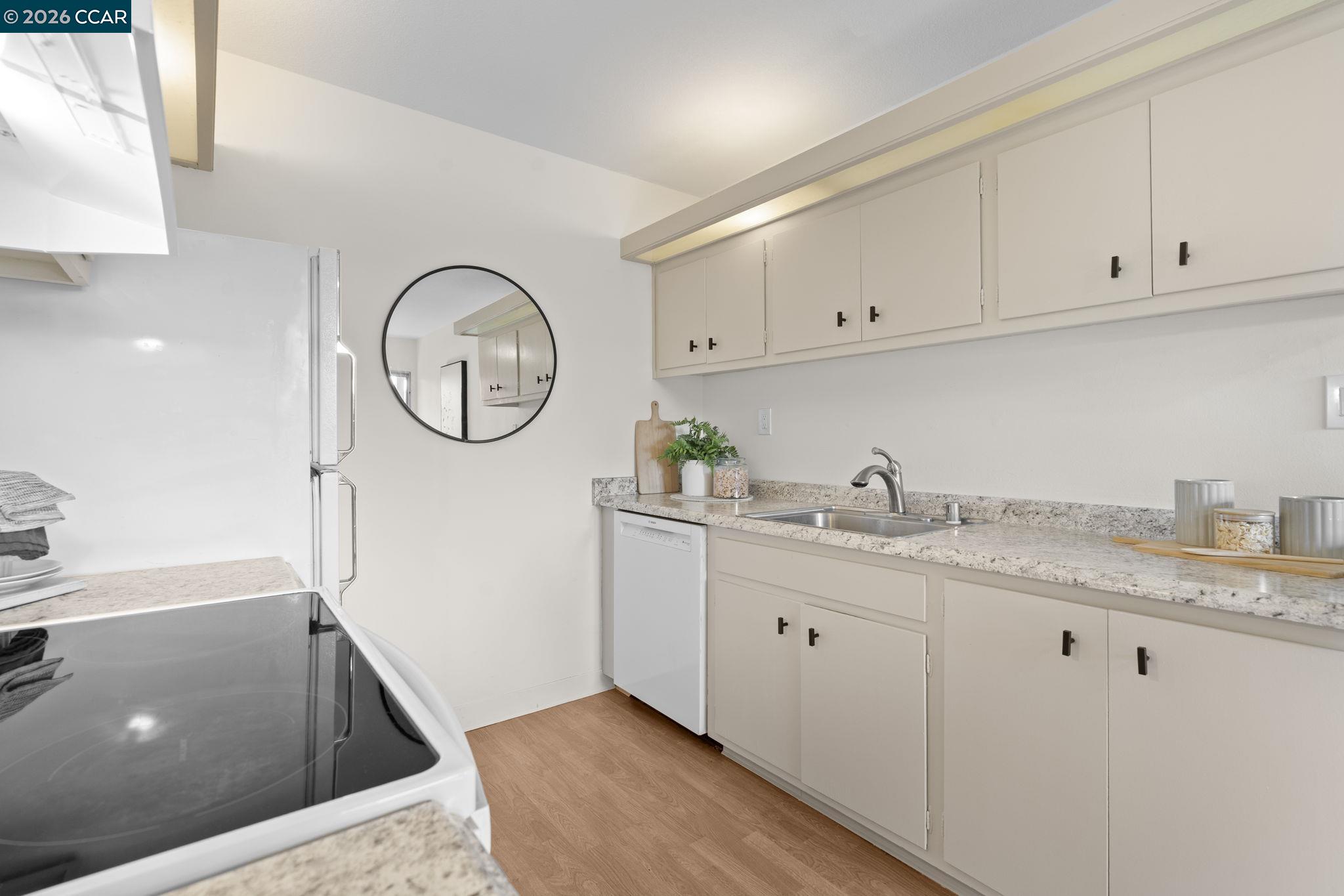 Detail Gallery Image 18 of 36 For 1919 Ygnacio Valley Rd #93,  Walnut Creek,  CA 94598 - 2 Beds | 1/1 Baths