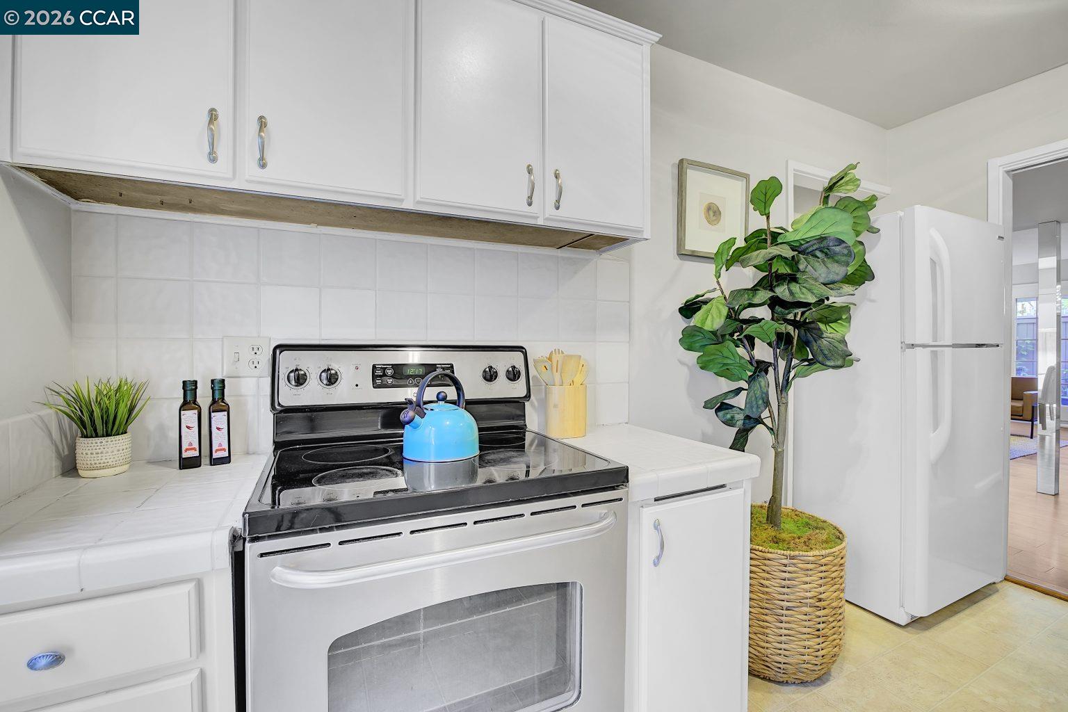 Detail Gallery Image 13 of 33 For 2133 Donald Dr #9,  Moraga,  CA 94556 - 2 Beds | 1/1 Baths