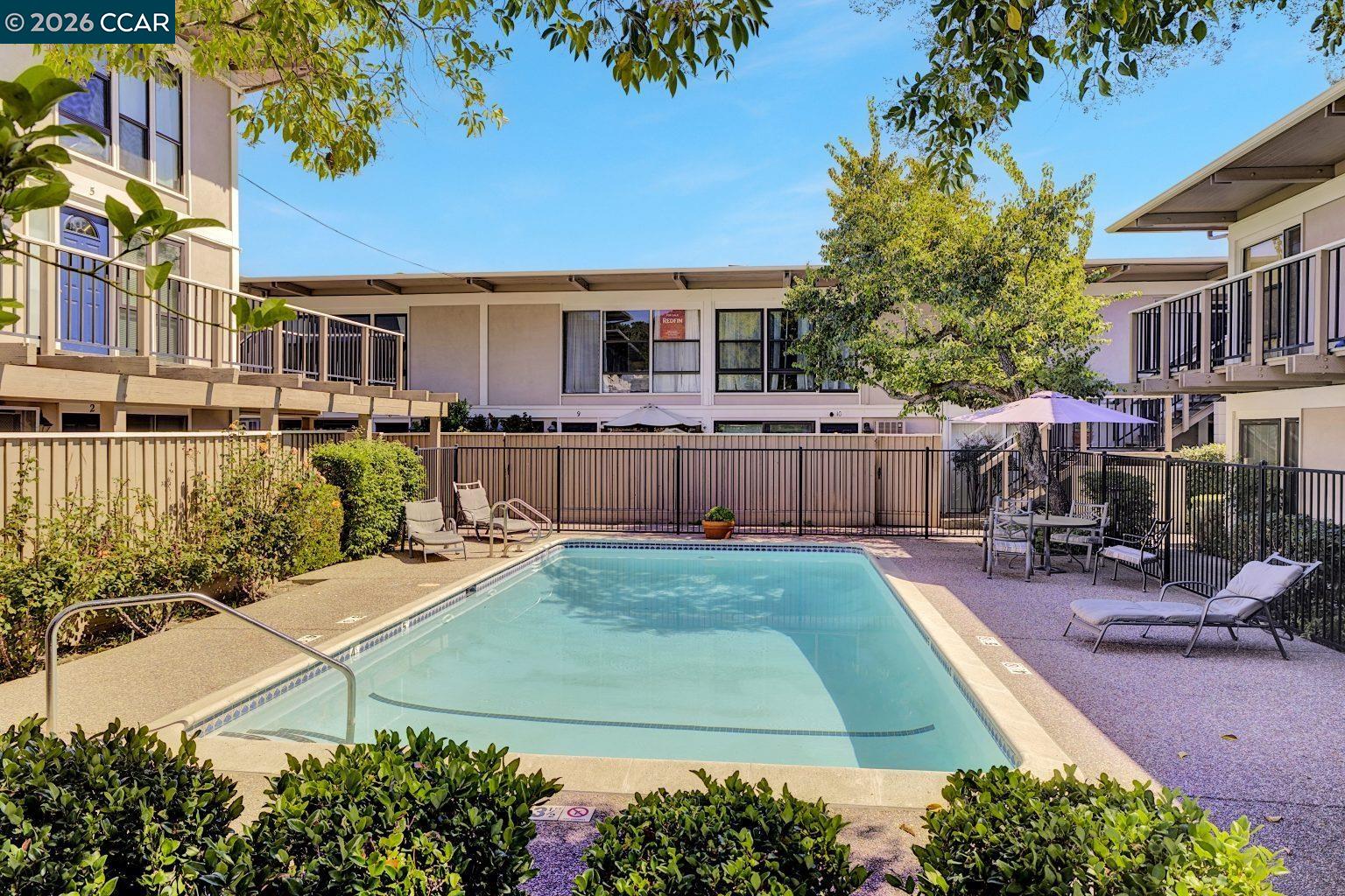 Detail Gallery Image 32 of 34 For 2133 Donald Dr #9,  Moraga,  CA 94556 - 2 Beds | 1/1 Baths