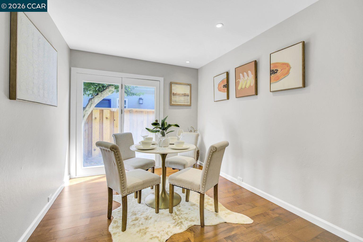 Detail Gallery Image 9 of 33 For 2133 Donald Dr #9,  Moraga,  CA 94556 - 2 Beds | 1/1 Baths