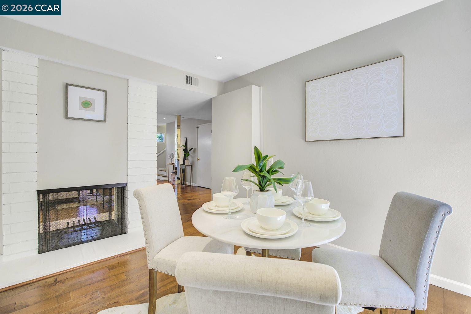 Detail Gallery Image 10 of 33 For 2133 Donald Dr #9,  Moraga,  CA 94556 - 2 Beds | 1/1 Baths