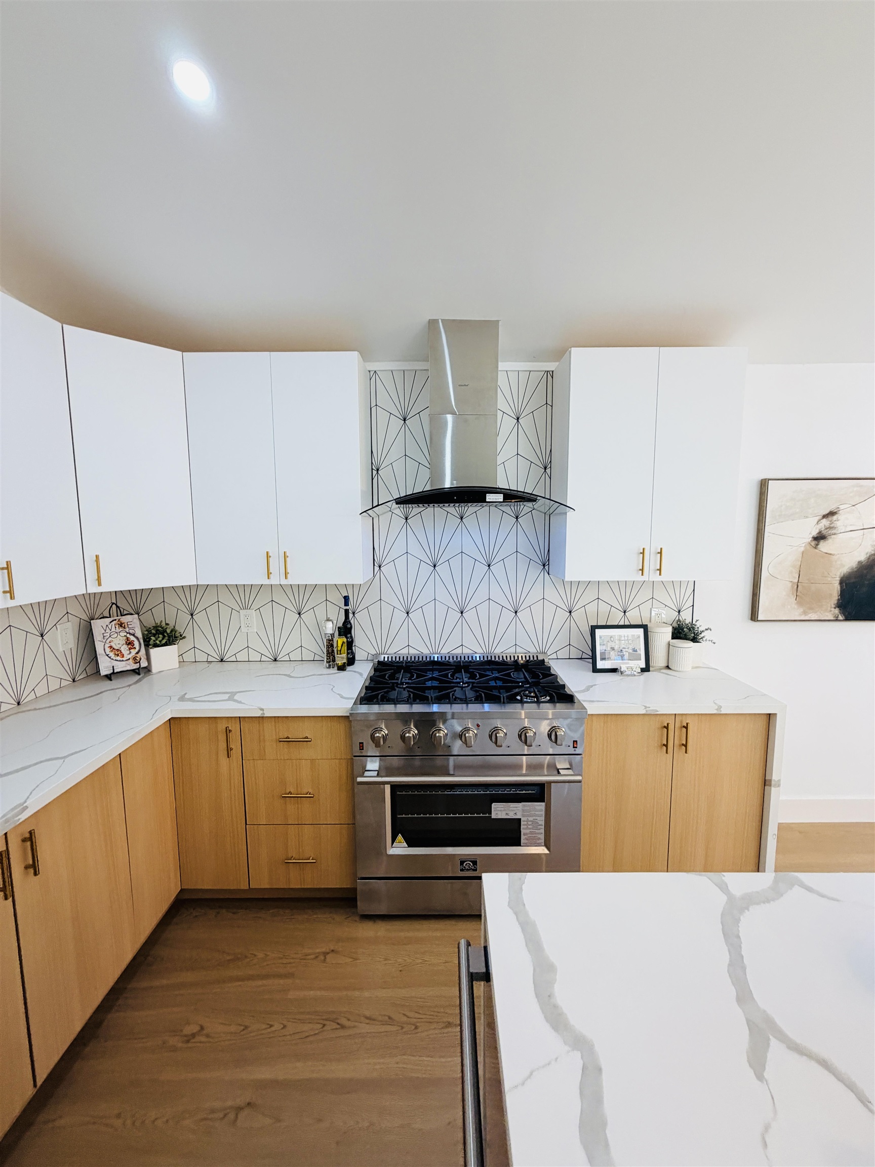 Detail Gallery Image 11 of 60 For 612 Canyon Rd, Novato,  CA 94947 - 4 Beds | 3/1 Baths