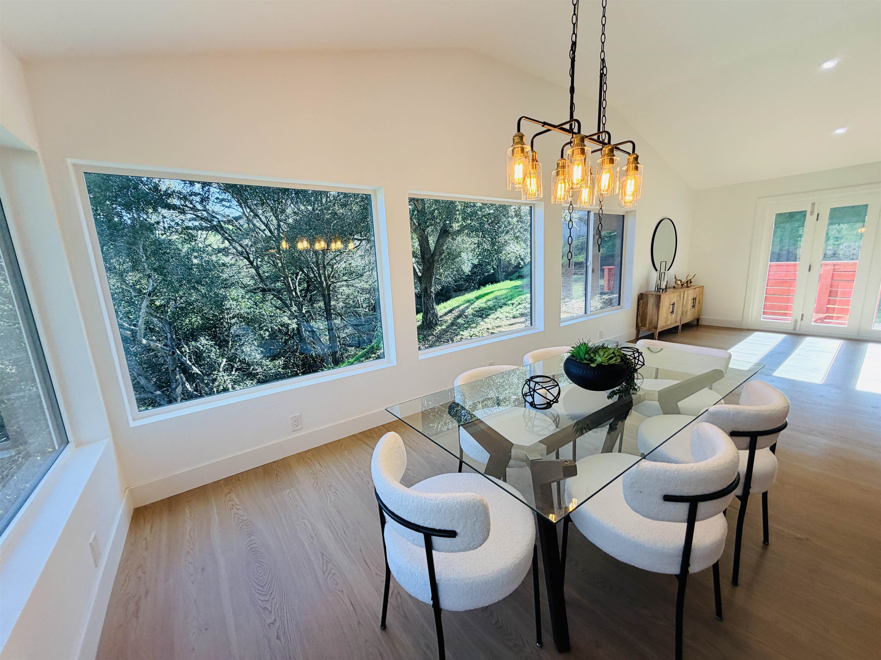 Detail Gallery Image 18 of 60 For 612 Canyon Rd, Novato,  CA 94947 - 4 Beds | 3/1 Baths