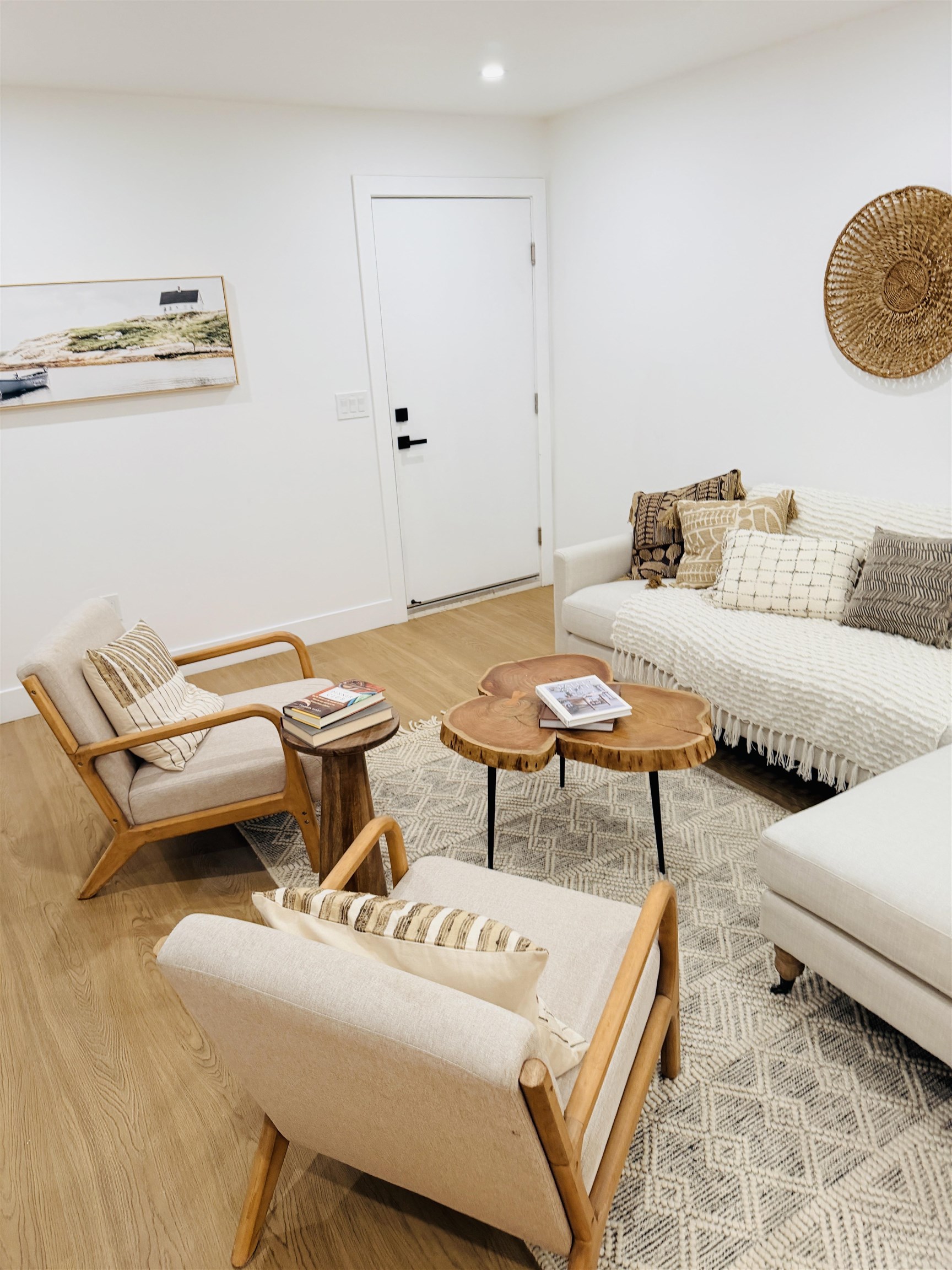 Detail Gallery Image 37 of 60 For 612 Canyon Rd, Novato,  CA 94947 - 4 Beds | 3/1 Baths