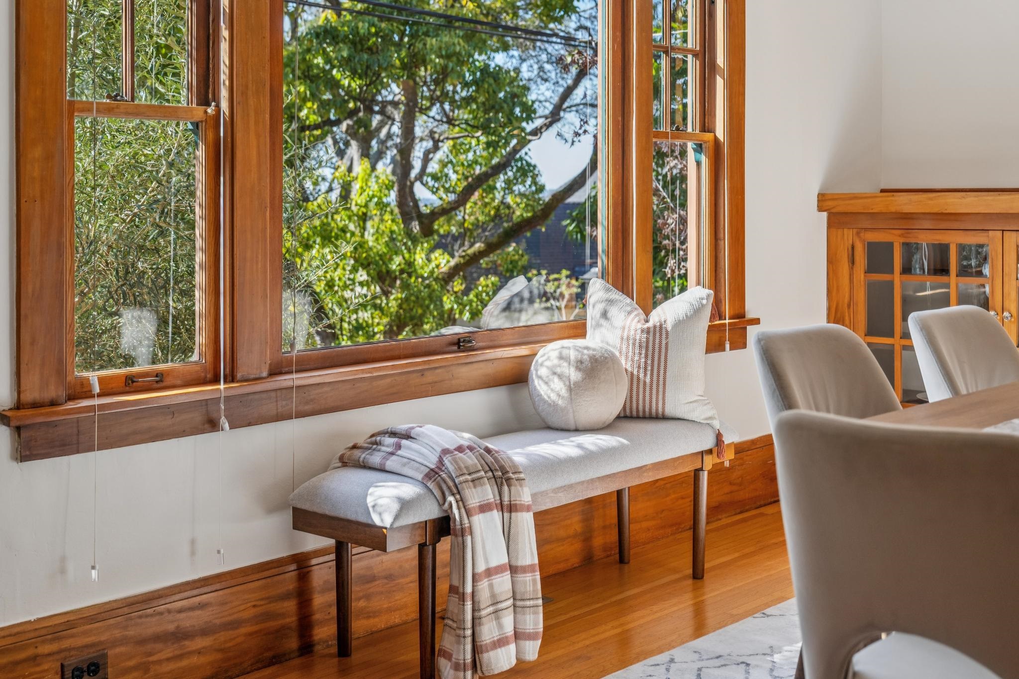 Detail Gallery Image 19 of 59 For 1983 Yosemite Rd, Berkeley,  CA 94707 - 2 Beds | 1/1 Baths