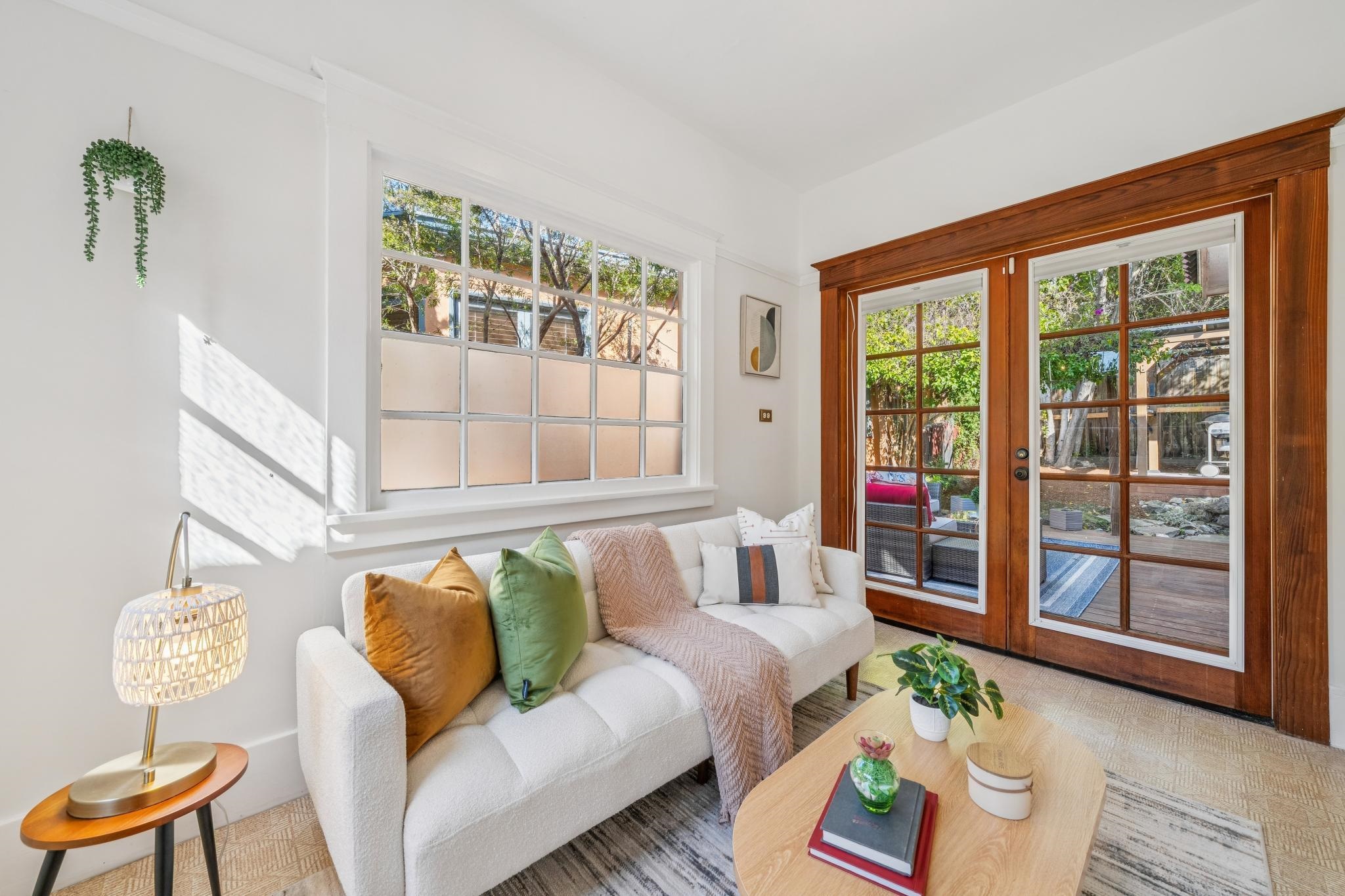 Detail Gallery Image 27 of 59 For 1983 Yosemite Rd, Berkeley,  CA 94707 - 2 Beds | 1/1 Baths