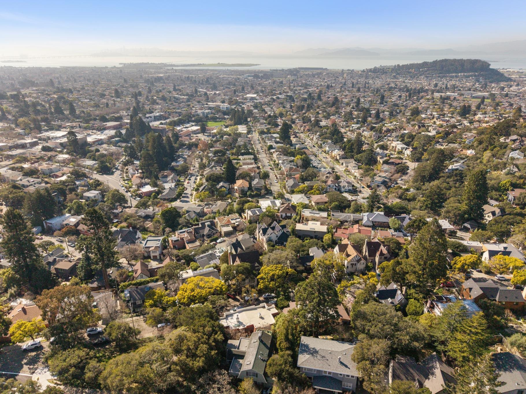 Detail Gallery Image 59 of 59 For 1983 Yosemite Rd, Berkeley,  CA 94707 - 2 Beds | 1/1 Baths