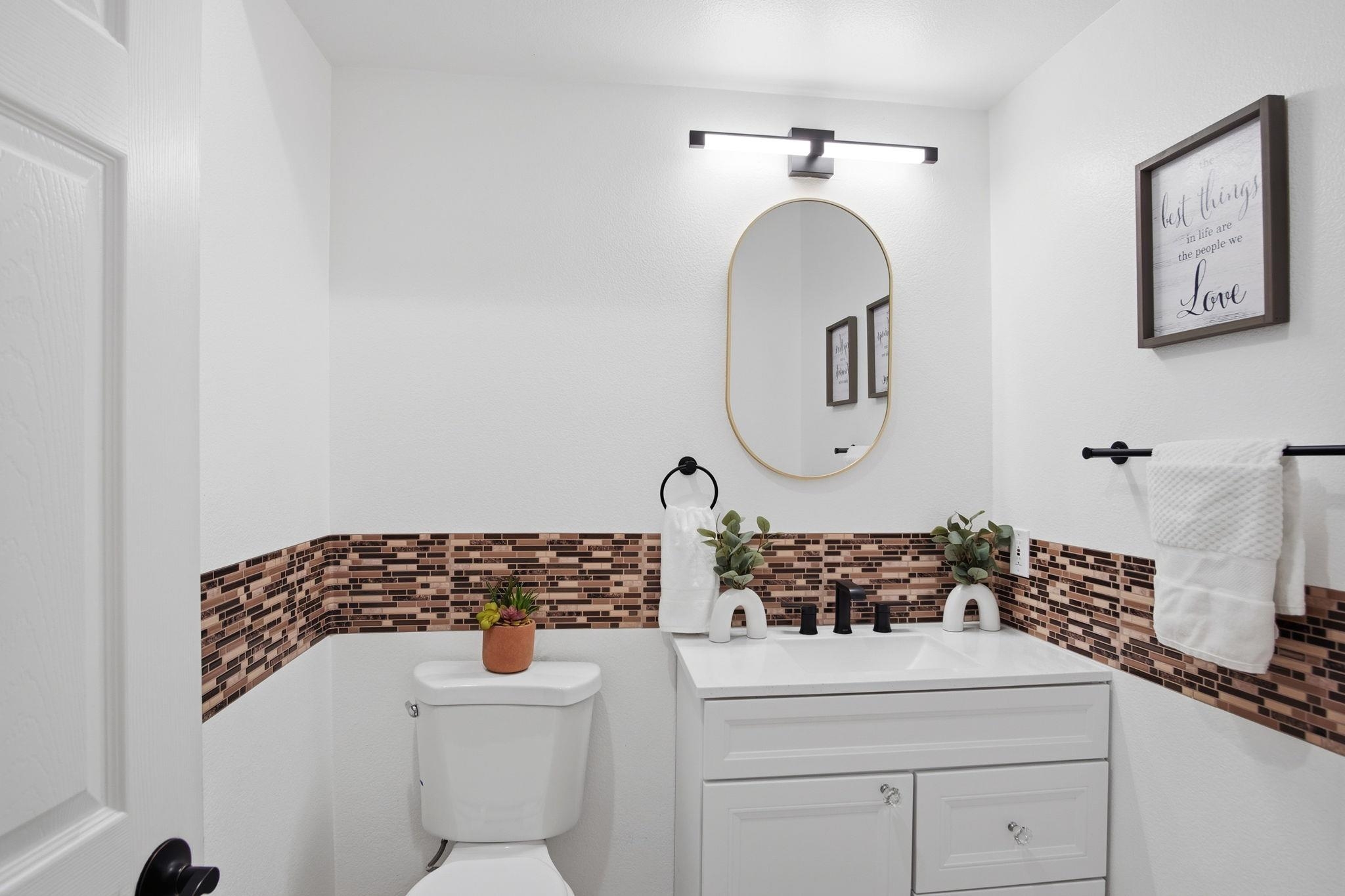 Detail Gallery Image 6 of 25 For 1294 Dover Ln, Tracy,  CA 95377 - 4 Beds | 2/1 Baths