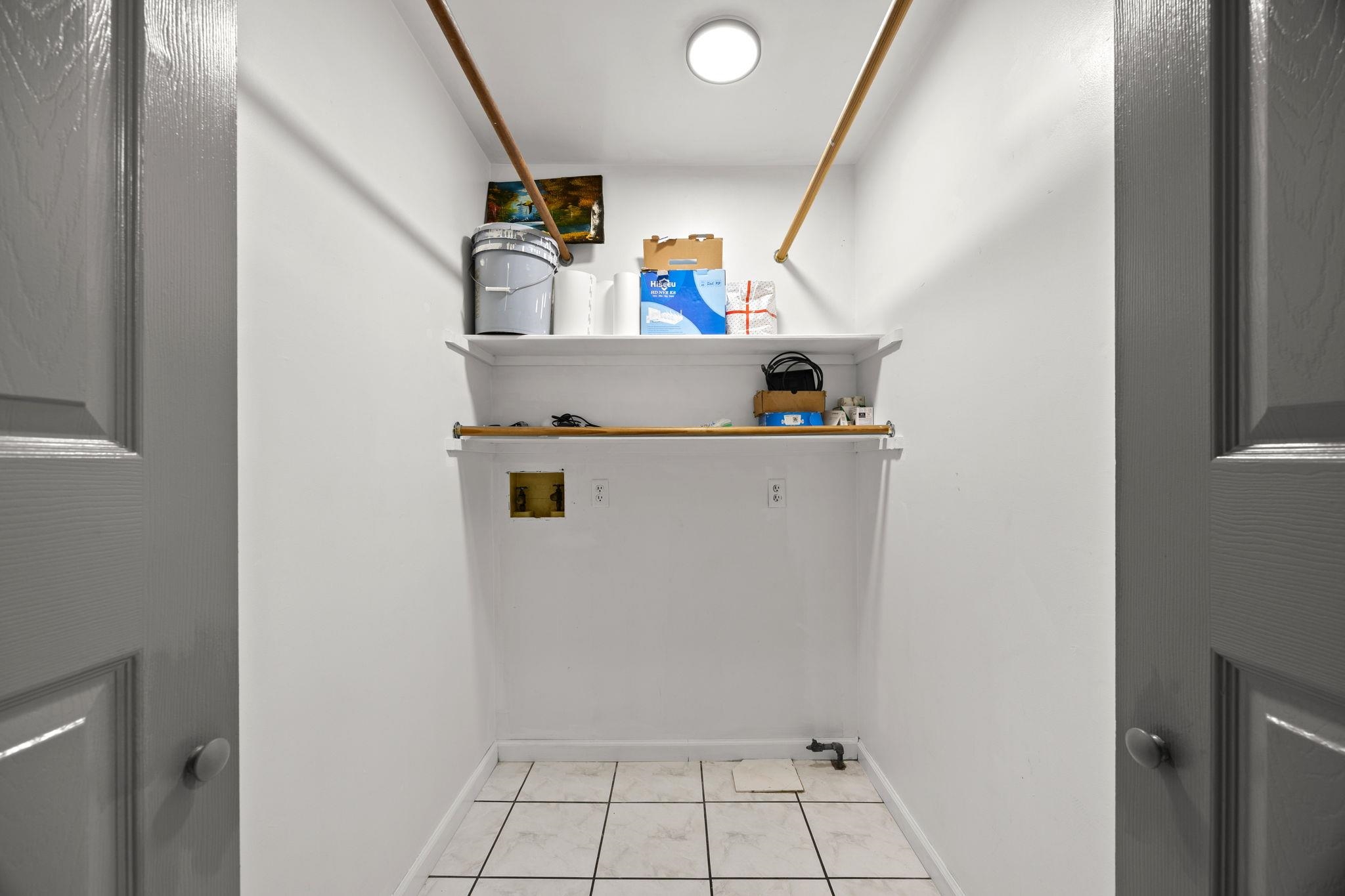 Detail Gallery Image 12 of 31 For 4019 E 16th St, Oakland,  CA 94601 - 3 Beds | 2 Baths